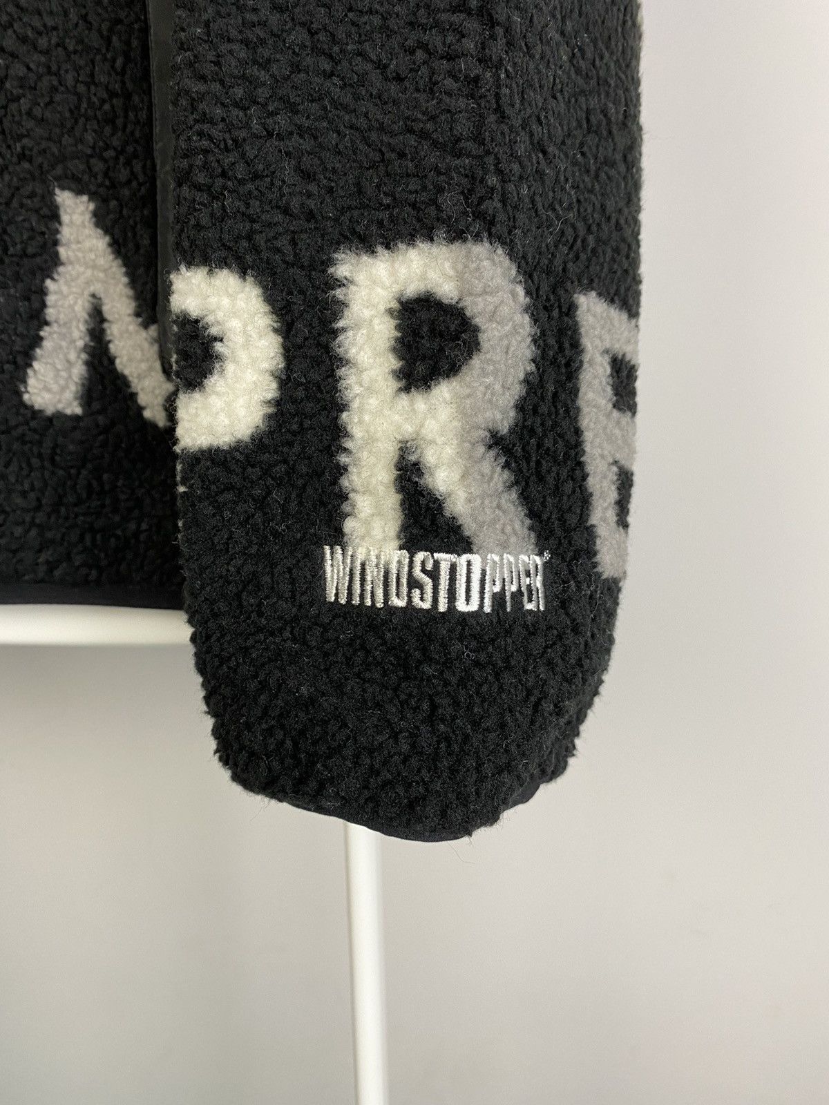 Goretex × Supreme 2018 Supreme Goretex Reversible Fleece Repeat Jacket Black Size US L / EU 52-54 / 3 - 7 Thumbnail