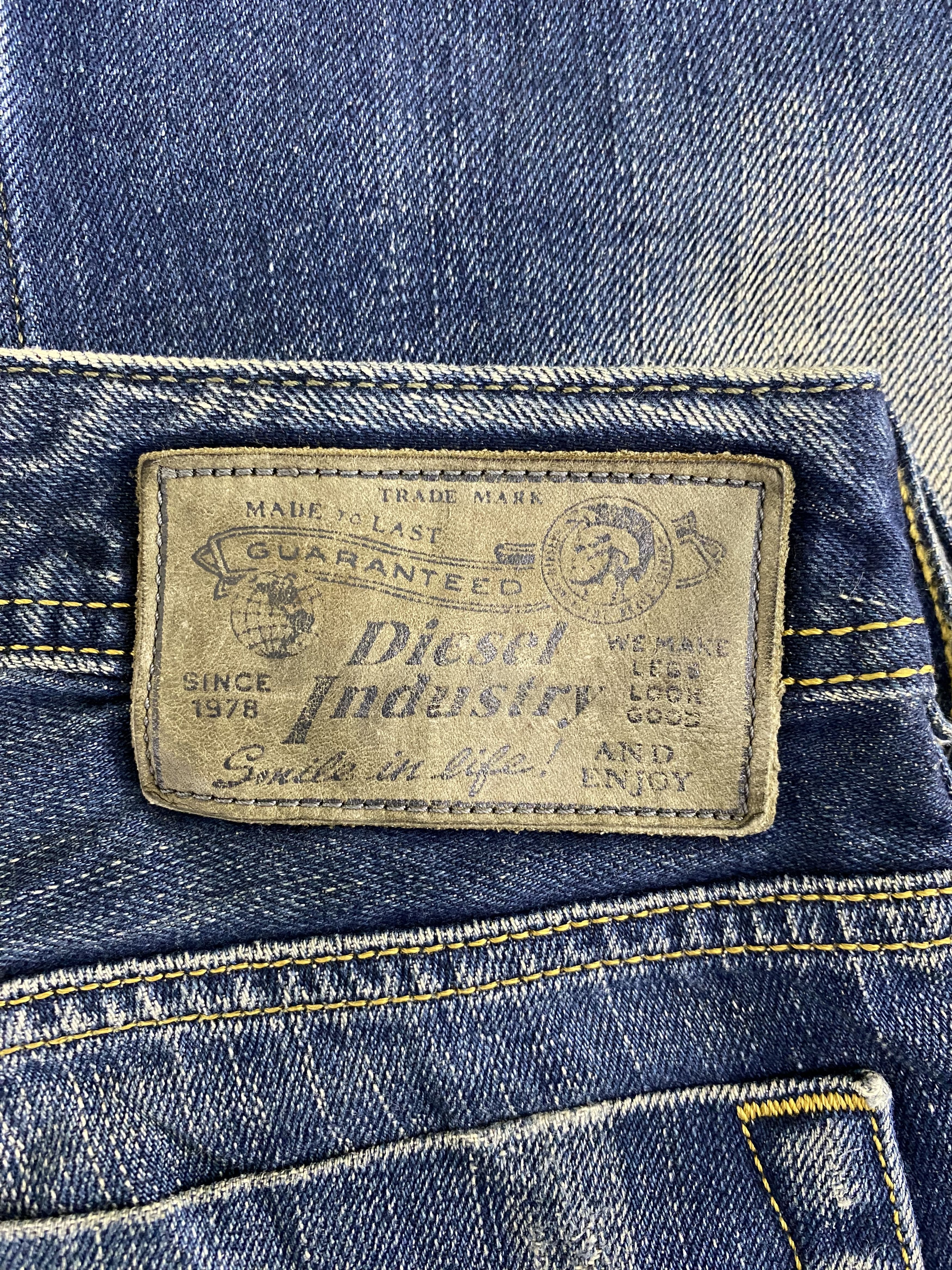 Diesel Vintage Diesel Zatiny Faded Blue Distress Denim Jean Size US 29 - 5 Thumbnail