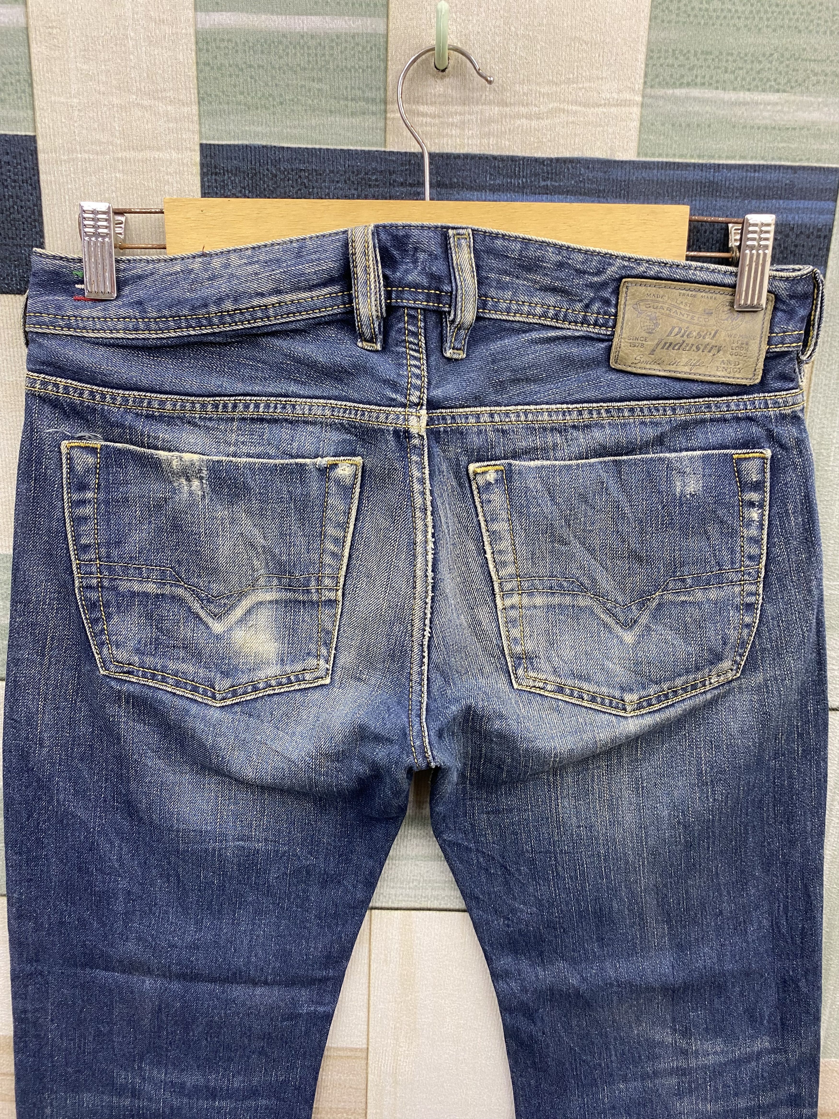 Diesel Vintage Diesel Zatiny Faded Blue Distress Denim Jean Size US 29 - 4 Thumbnail