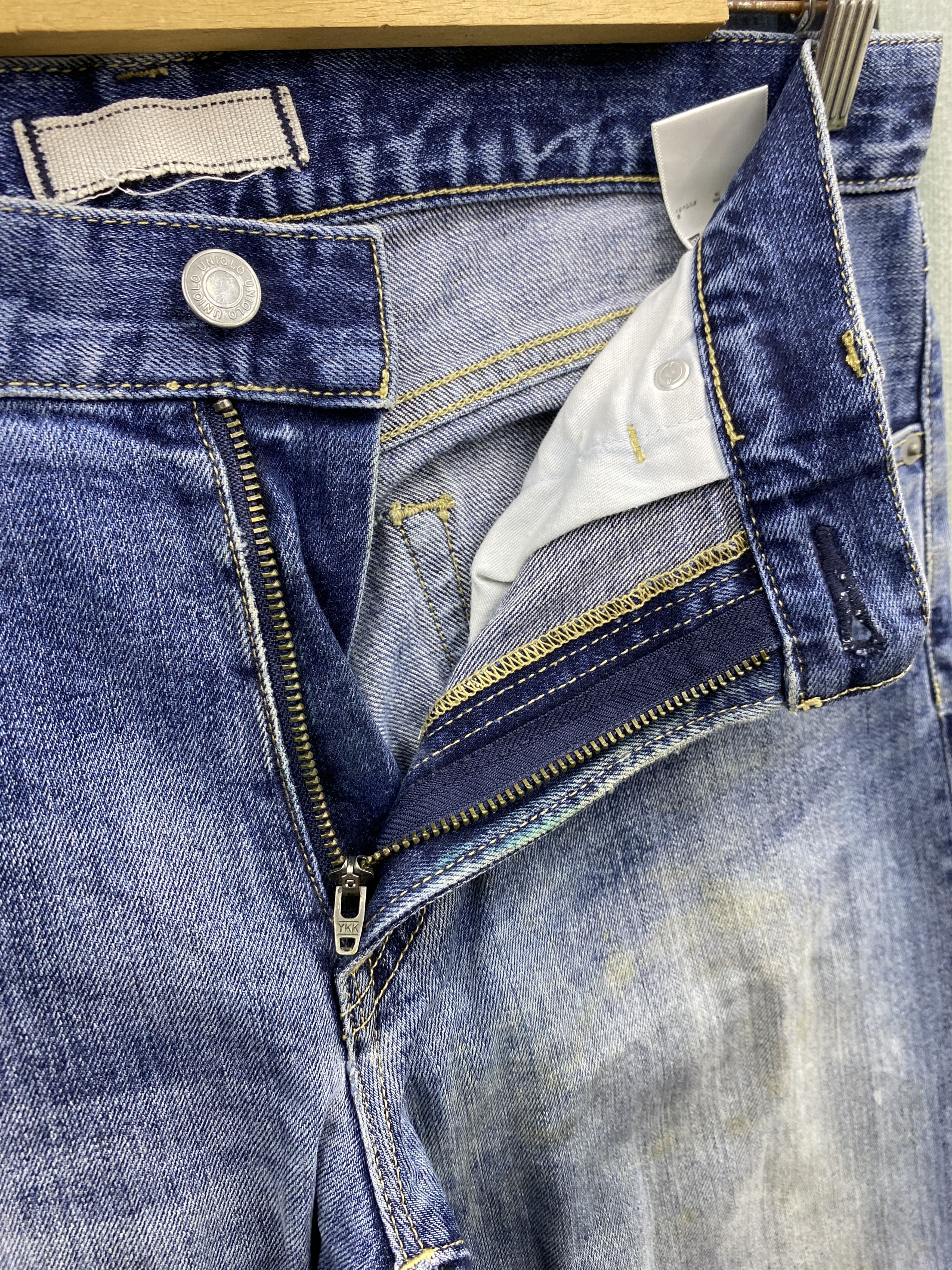 Uniqlo Vintage Uniqlo Selvedge Faded Blue Distress Denim Jean Size US 31 - 18 Thumbnail