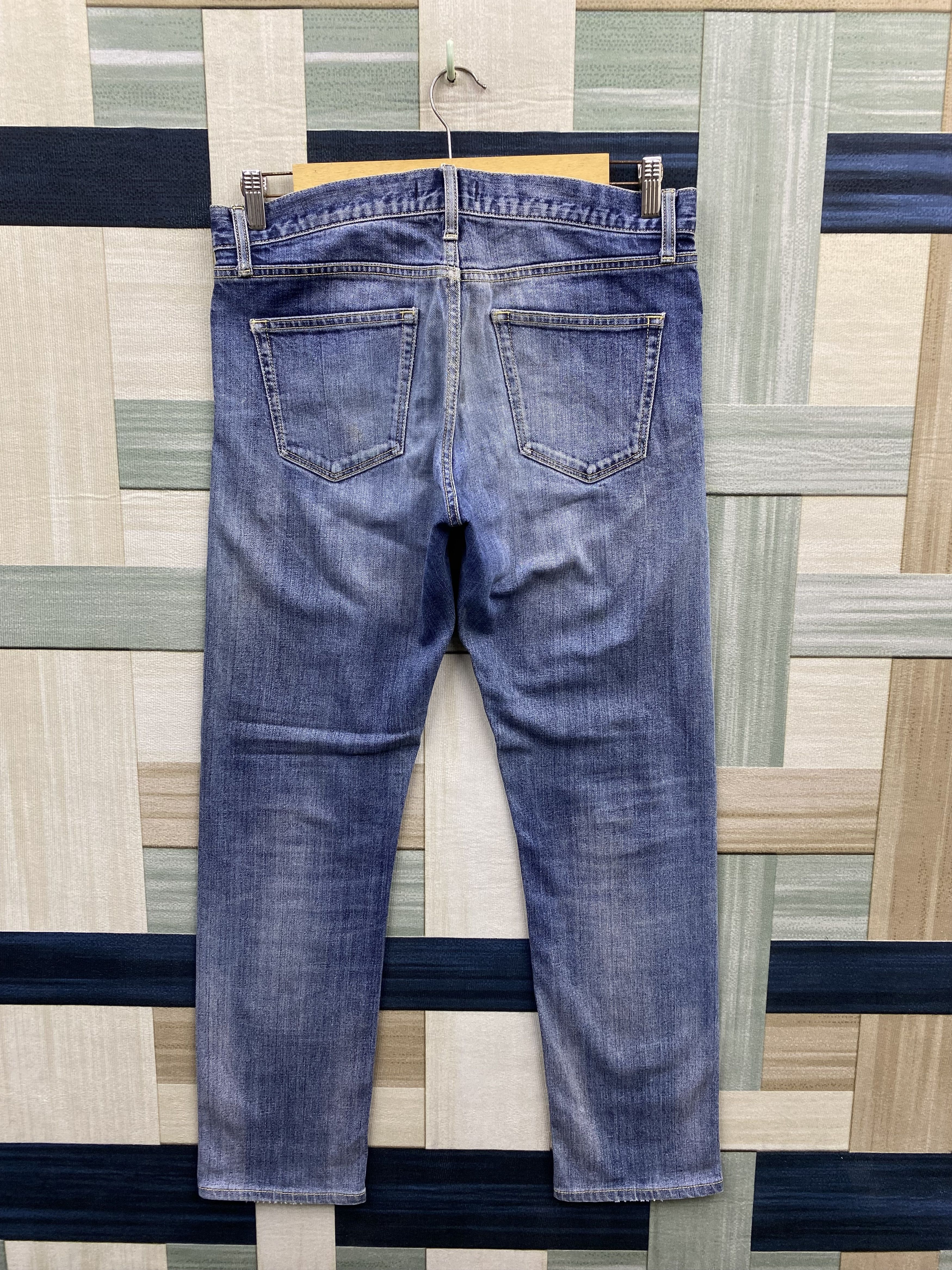 Uniqlo Vintage Uniqlo Selvedge Faded Blue Distress Denim Jean Size US 31 - 2 Thumbnail