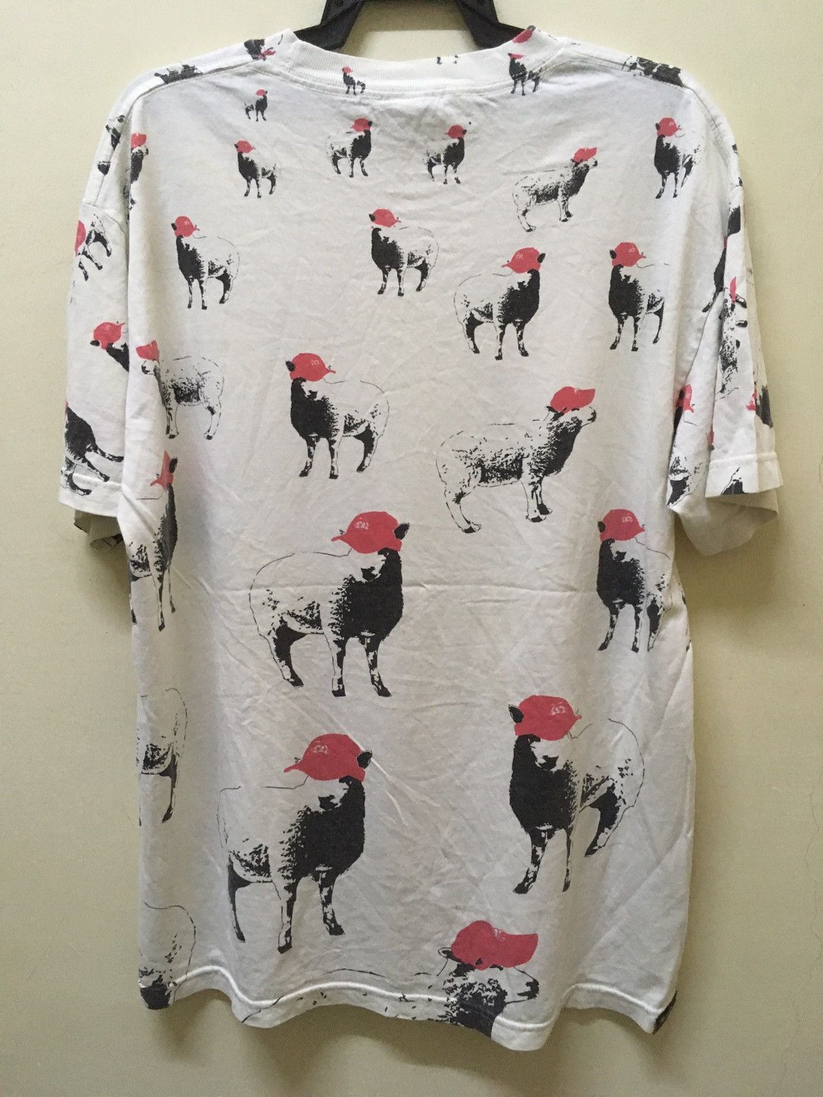 Vintage Akomplice over print sheep rapper tee Size US L / EU 52-54 / 3 - 2 Thumbnail