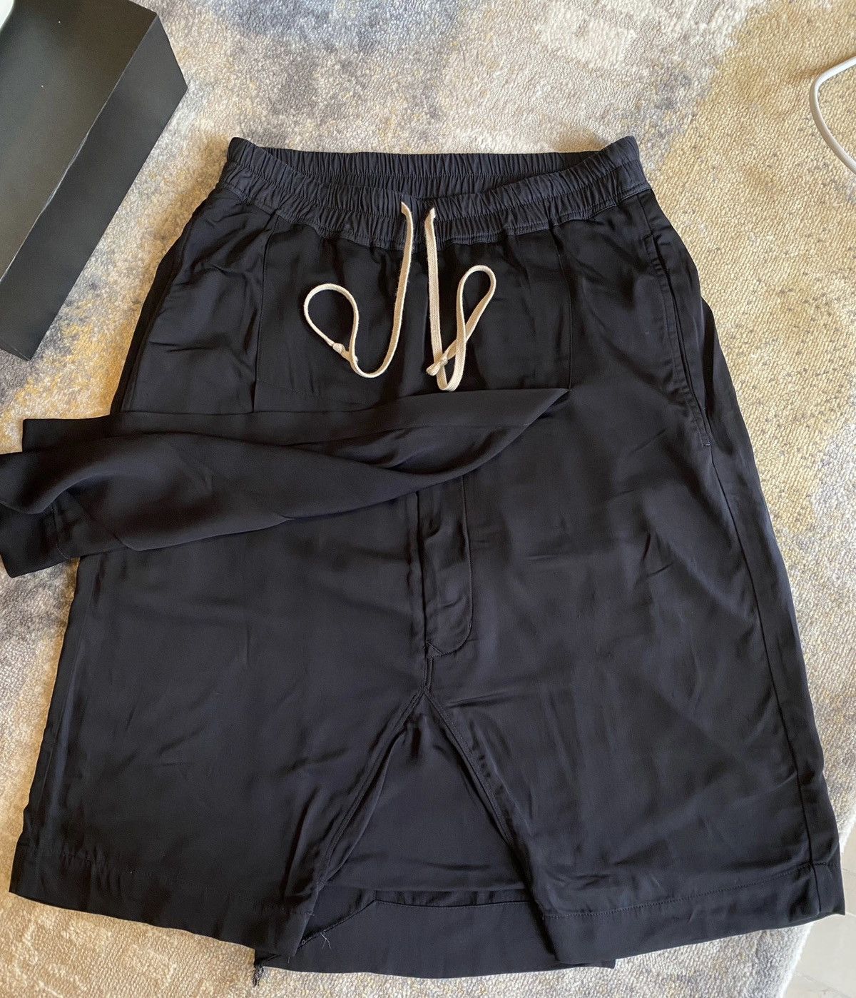 Rick Owens Rick Owens ro 15ss black shorts Size US 31 - 2 Thumbnail