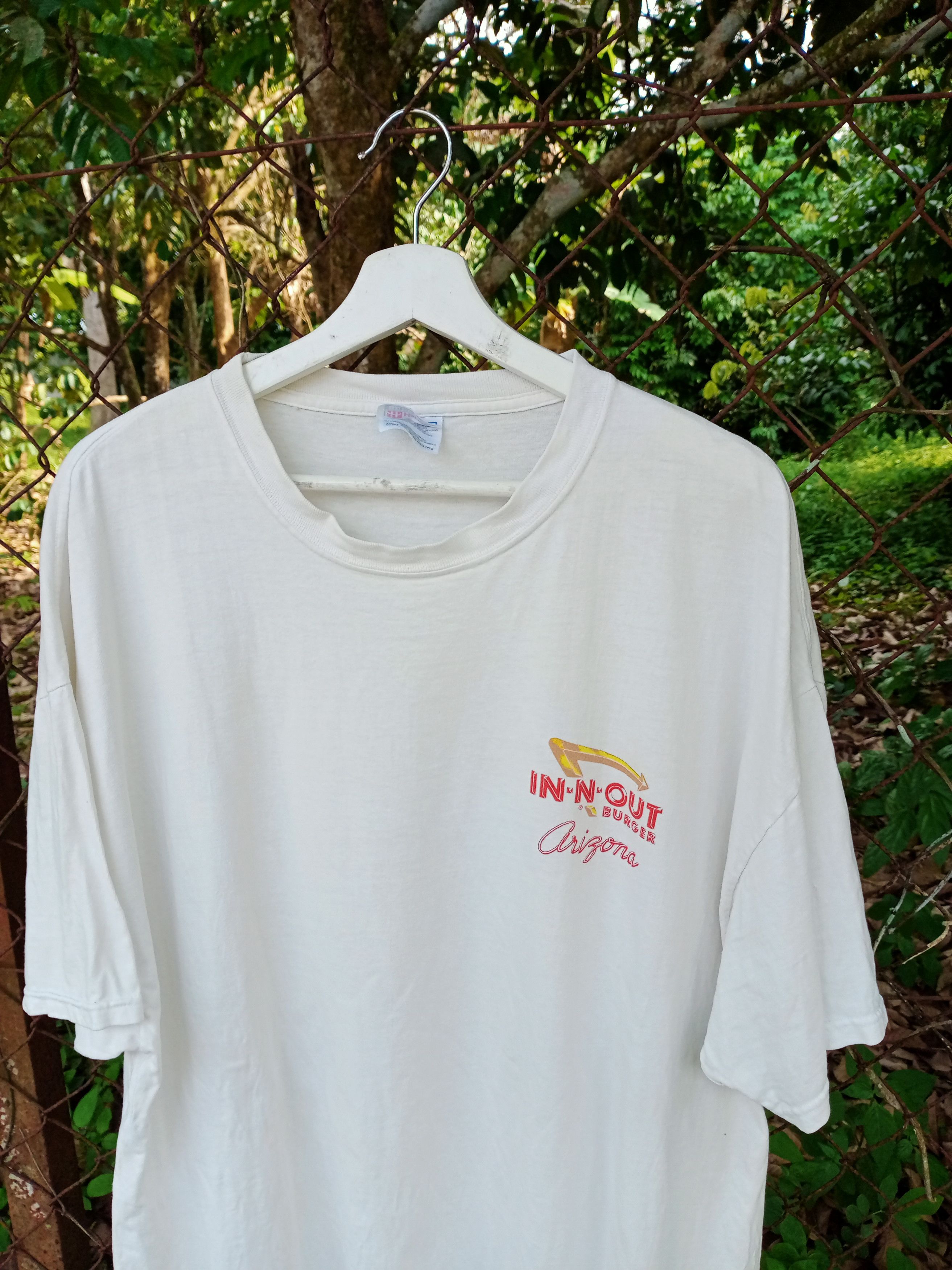 Other IN-N-OUT Burger Tshirt Size US XL / EU 56 / 4 - 4 Thumbnail