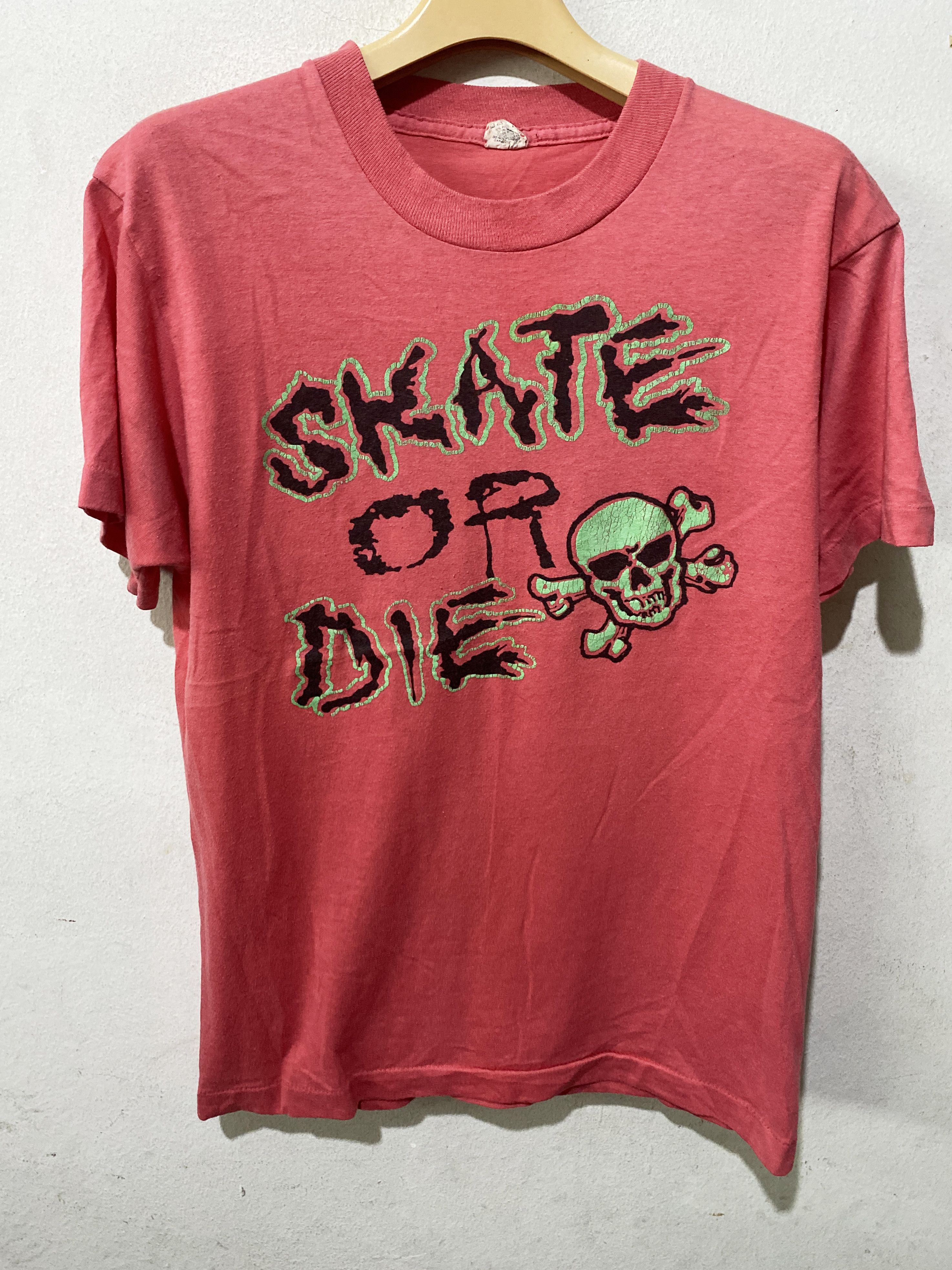 Vintage 80s Skate or Die Shirt