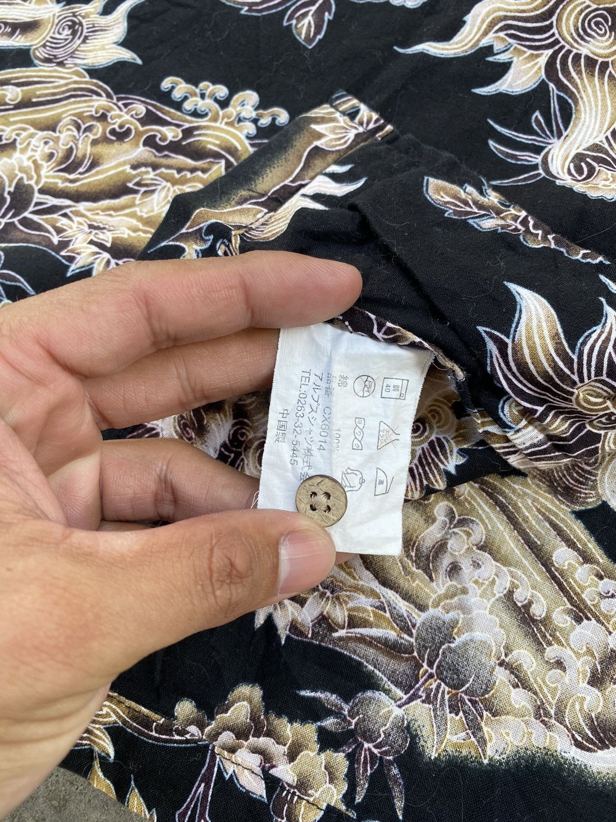Japanese Brand Vintage G.D.X Printed Dragon Button Ups Size US XL / EU 56 / 4 - 7 Thumbnail