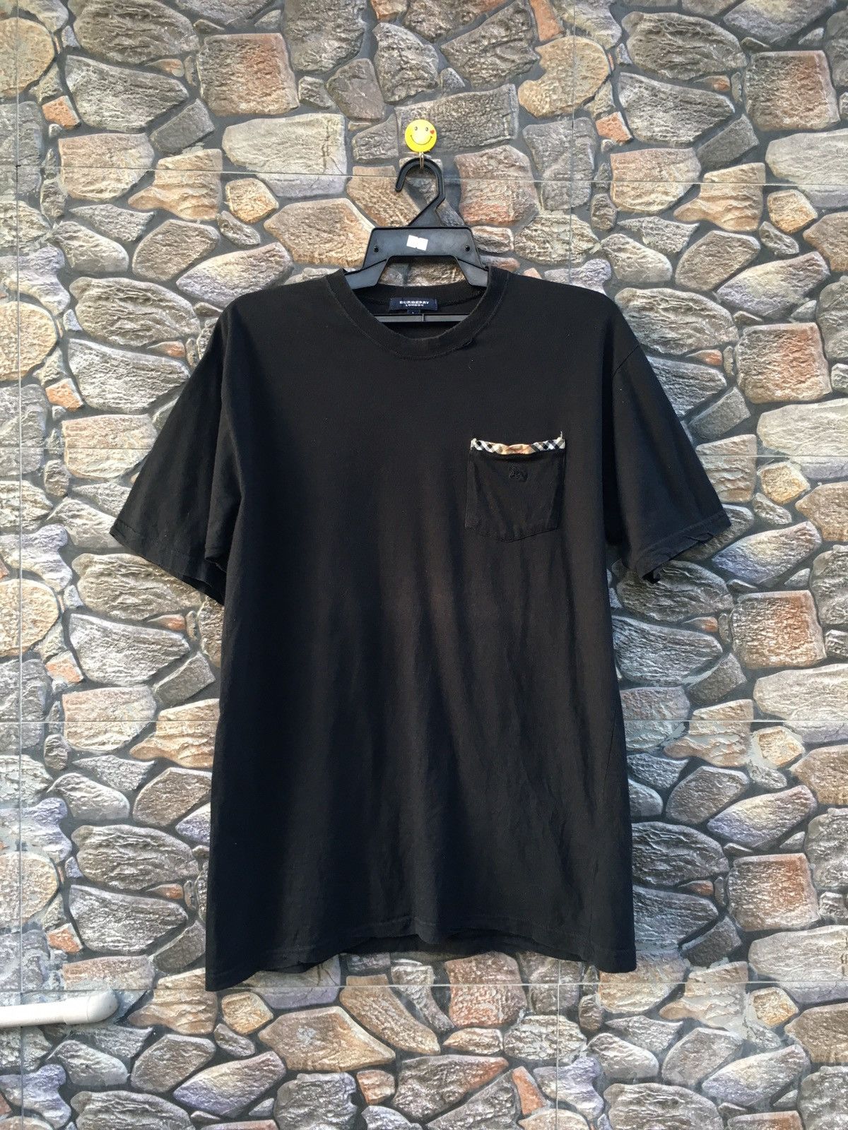 20471120 × Burberry Burberry London Nova Check Pocket Tee Shirt Size US L / EU 52-54 / 3 - 1 Thumbnail