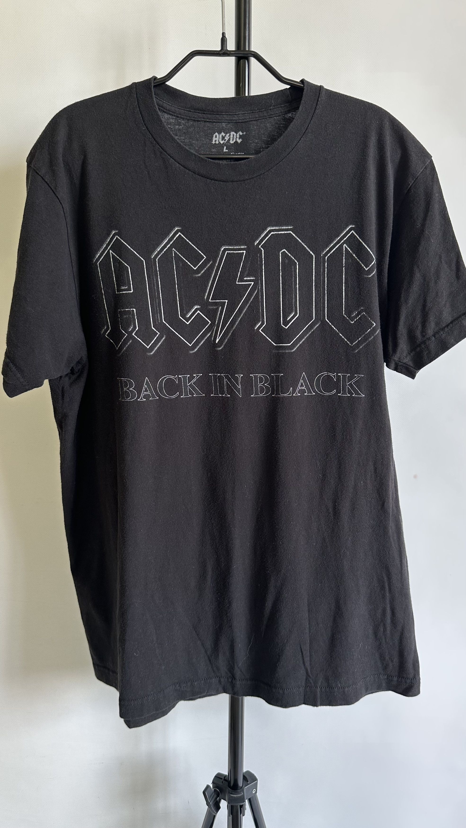 AC/DC × Band Tees AC/DC 2016 Back in blackband tee rock t shirt black Size US L / EU 52-54 / 3 - 1 Thumbnail