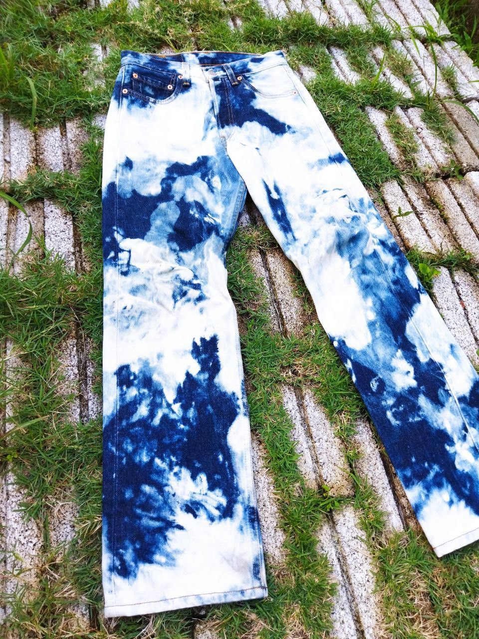 Levi's Vintage Clothing Vintage Levi's 501 Bleach Jeans - Size 28 Size US 28 / EU 44 - 3 Thumbnail