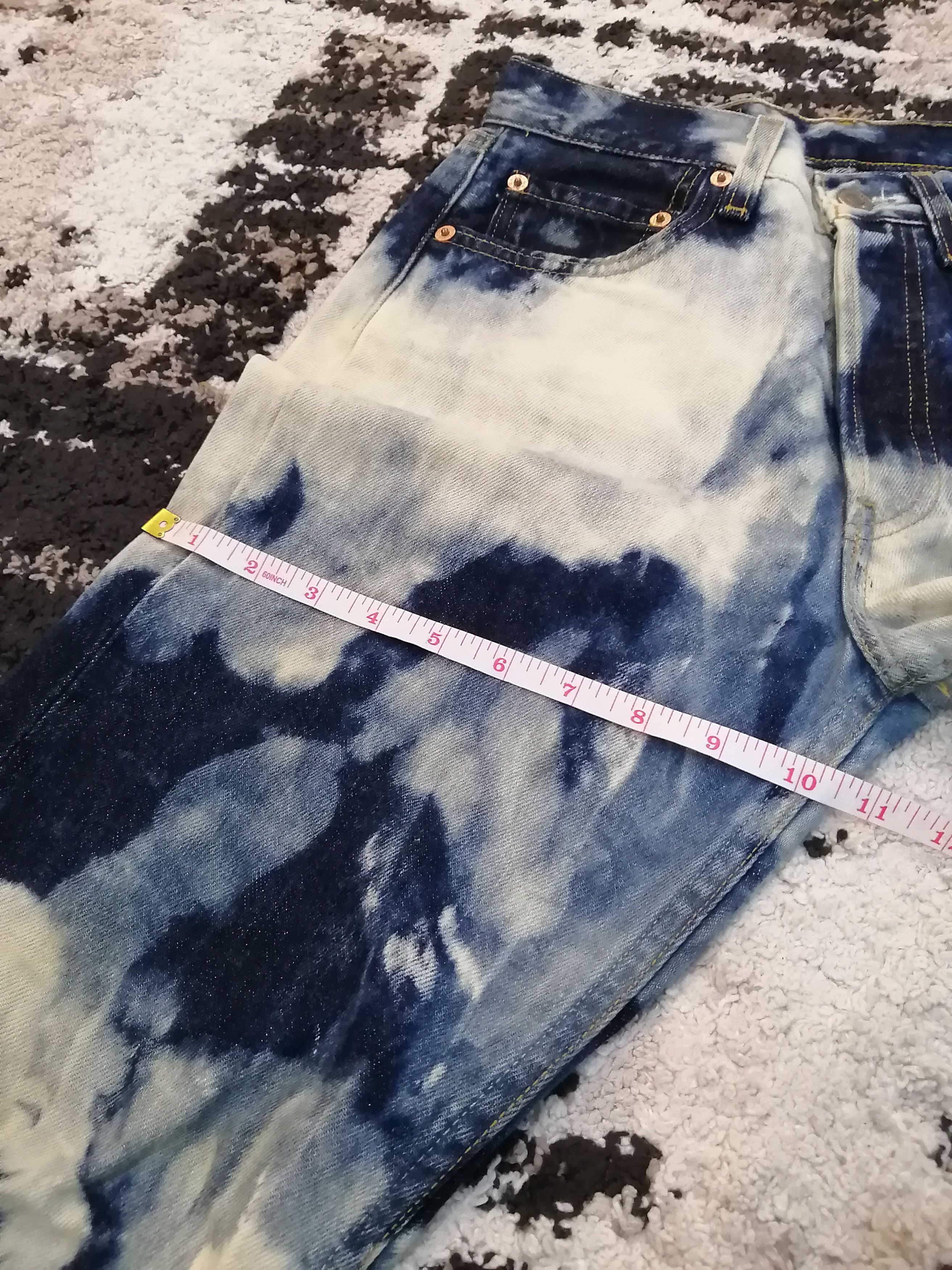 Levi's Vintage Clothing Vintage Levi's 501 Bleach Jeans - Size 28 Size US 28 / EU 44 - 14 Thumbnail