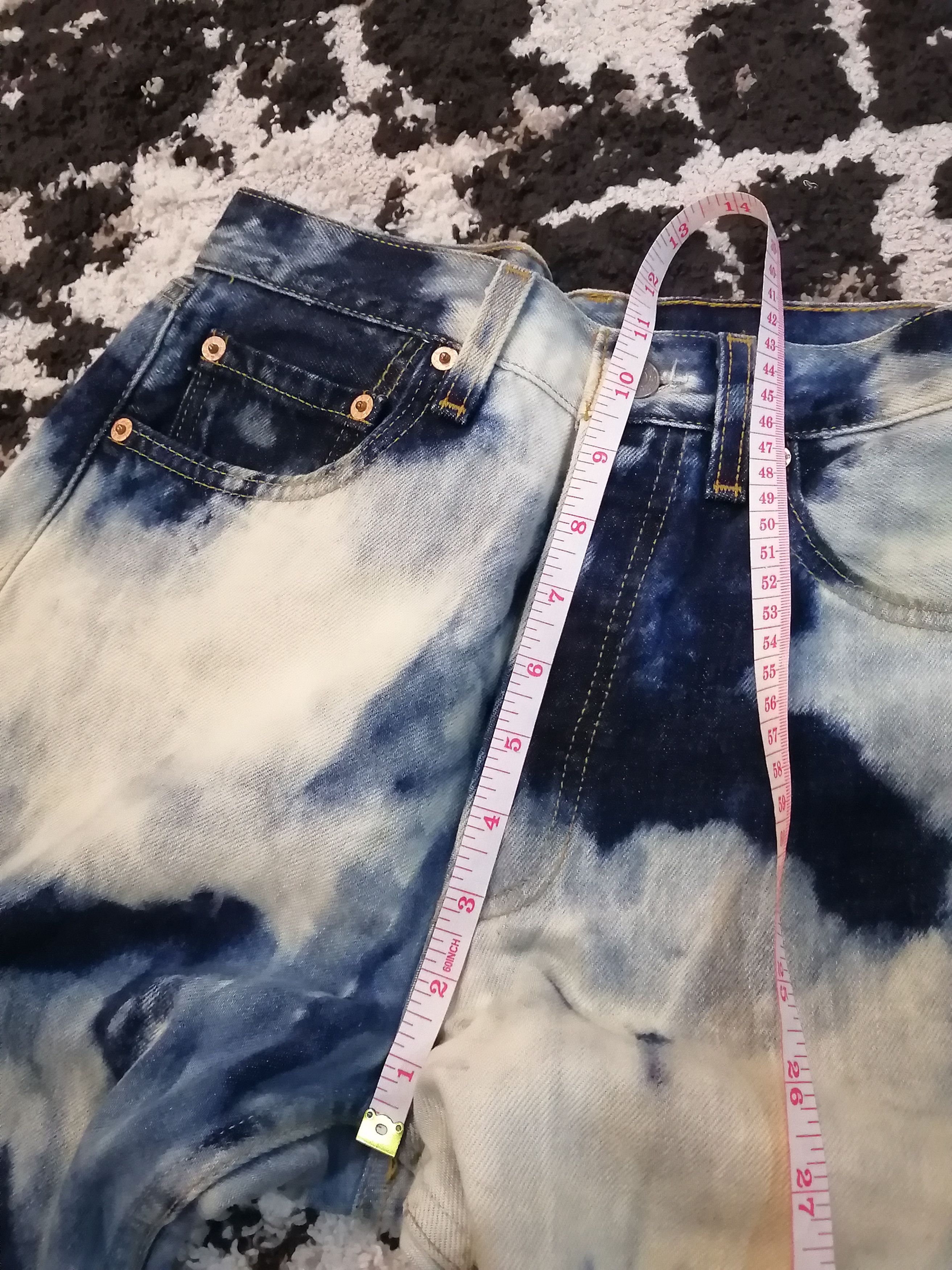 Levi's Vintage Clothing Vintage Levi's 501 Bleach Jeans - Size 28 Size US 28 / EU 44 - 15 Thumbnail
