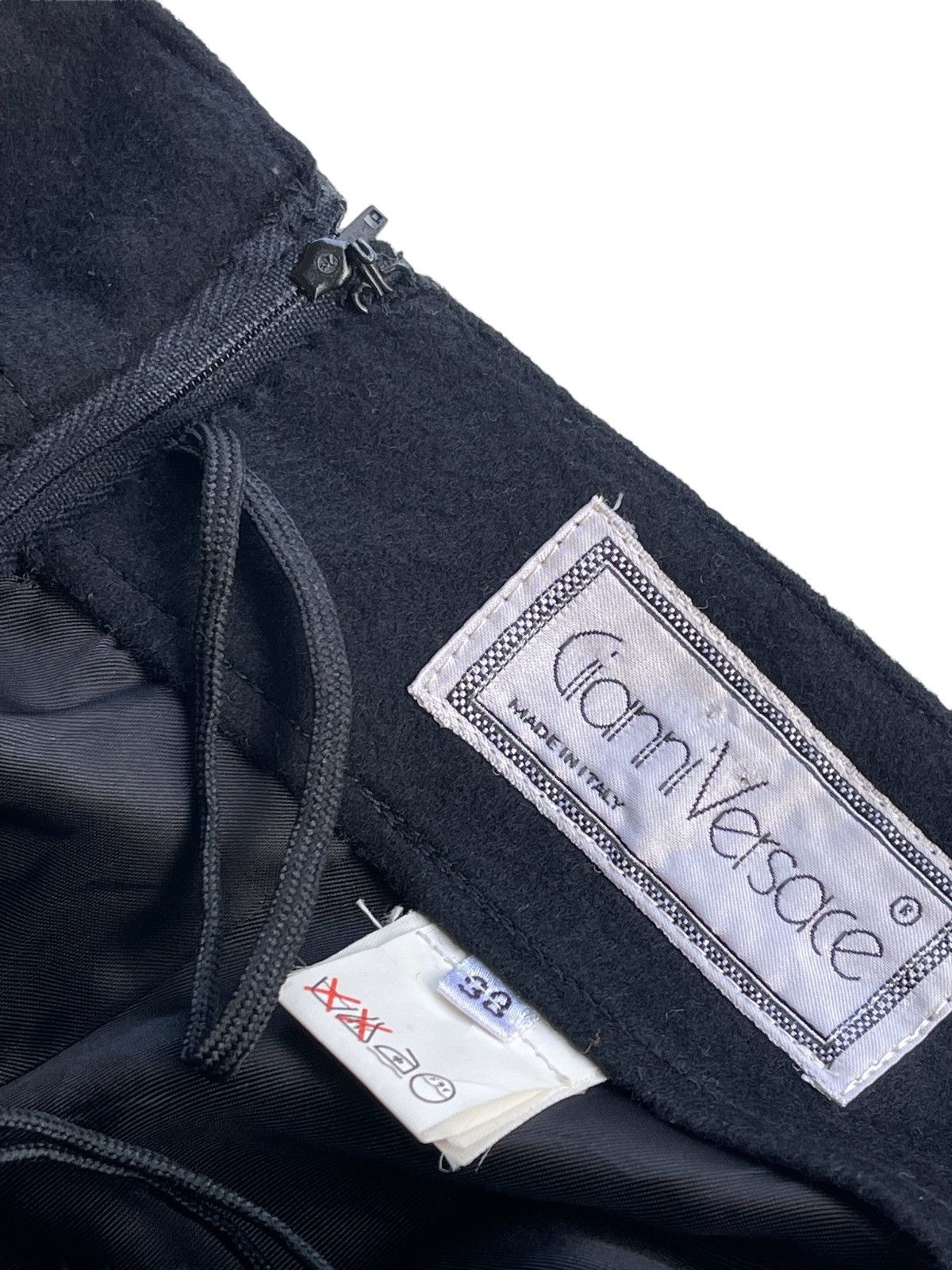 Versace Versace Wool Velvet Black Luxury Skirt Size 26" / US 2 / IT 38 - 7 Thumbnail