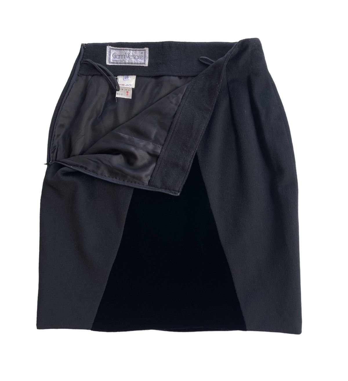 Versace Versace Wool Velvet Black Luxury Skirt Size 26" / US 2 / IT 38 - 3 Thumbnail