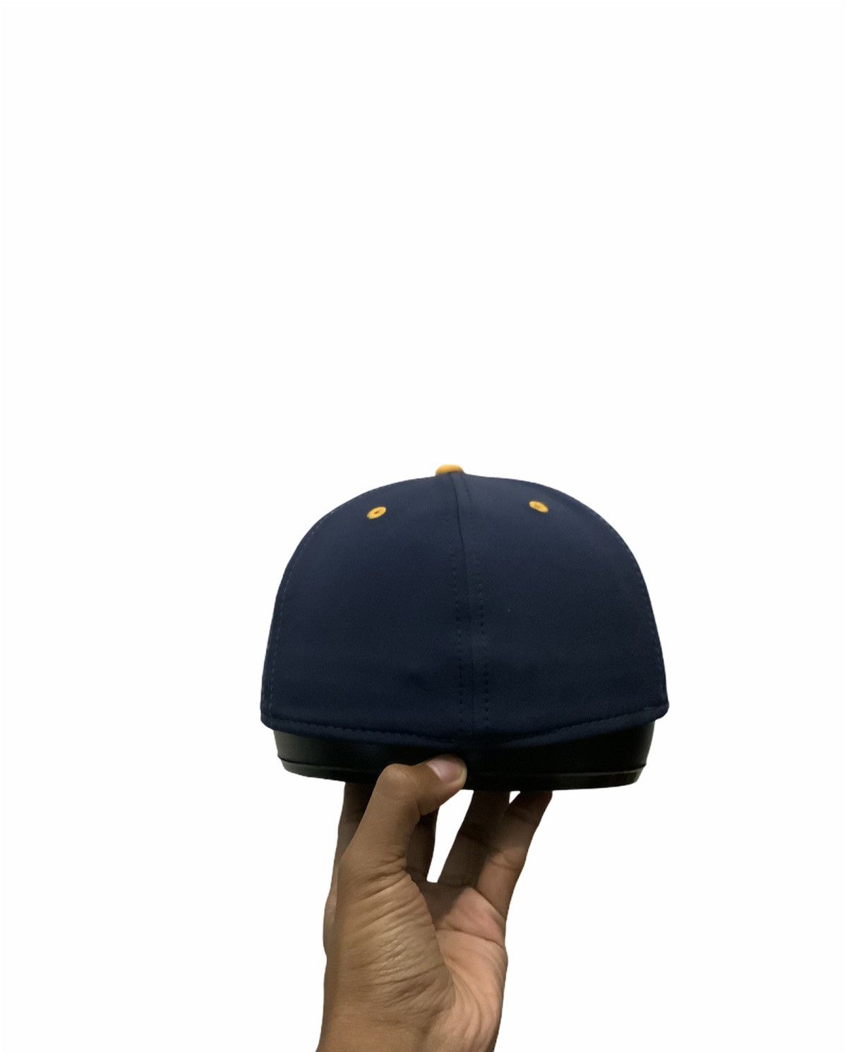 Under Armour Under Amour x Yankees Fitted Hat Size ONE SIZE - 4 Thumbnail
