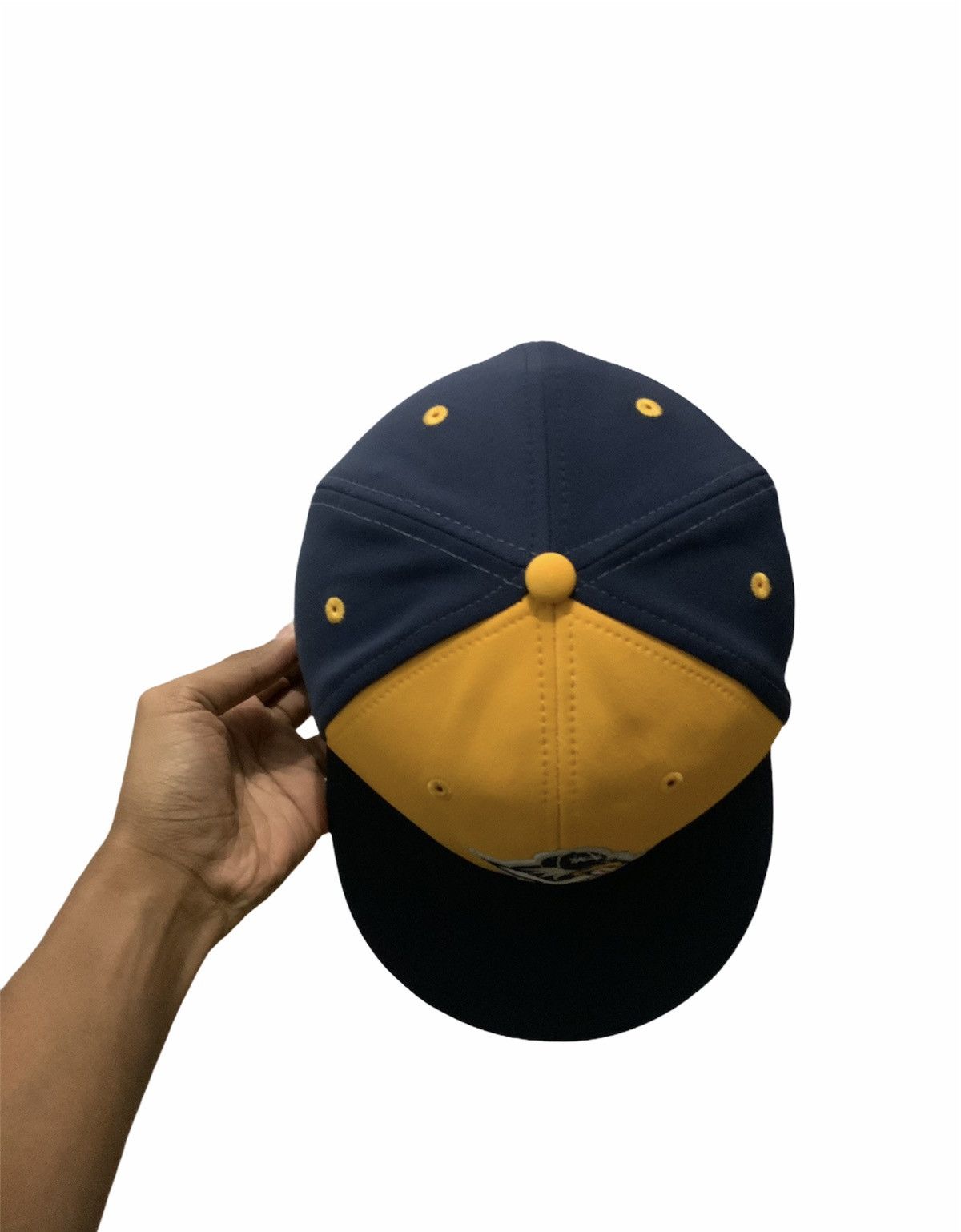 Under Armour Under Amour x Yankees Fitted Hat Size ONE SIZE - 7 Thumbnail