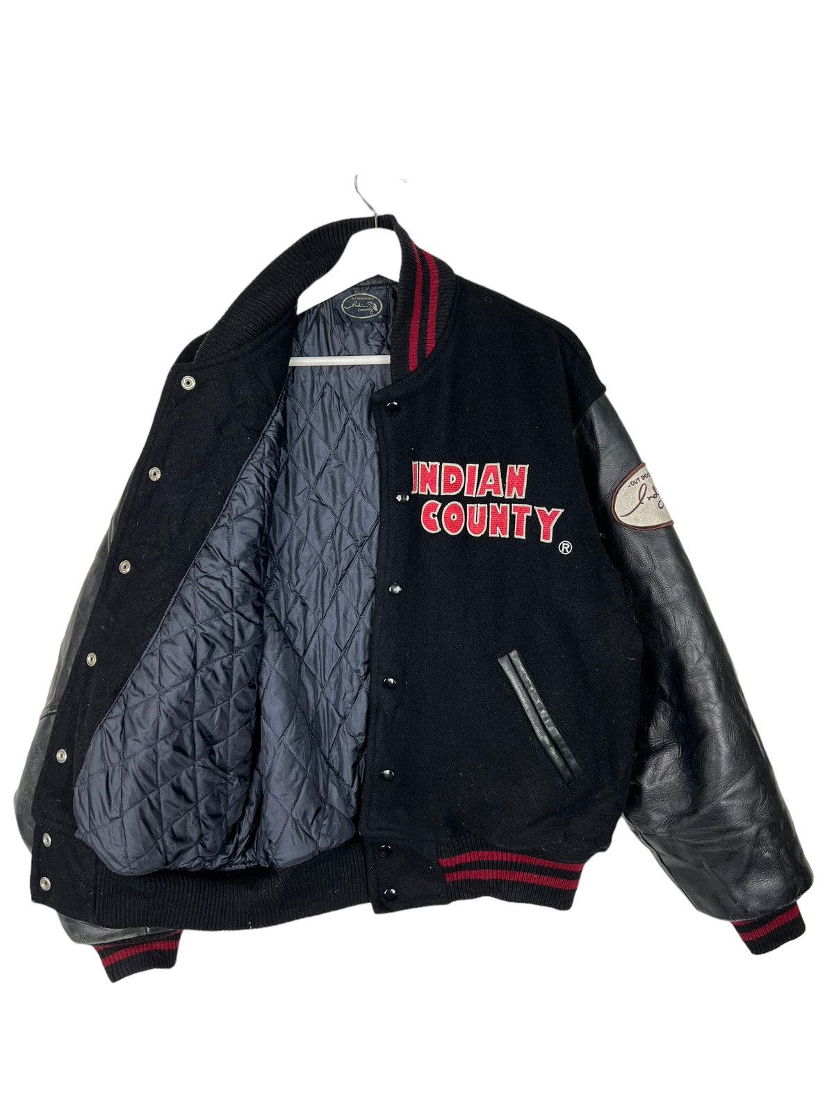 Japanese Brand 🔥 INDIAN COUNTY LEATHER MAN VARSITY BOMBER JACKET Size US L / EU 52-54 / 3 - 3 Thumbnail