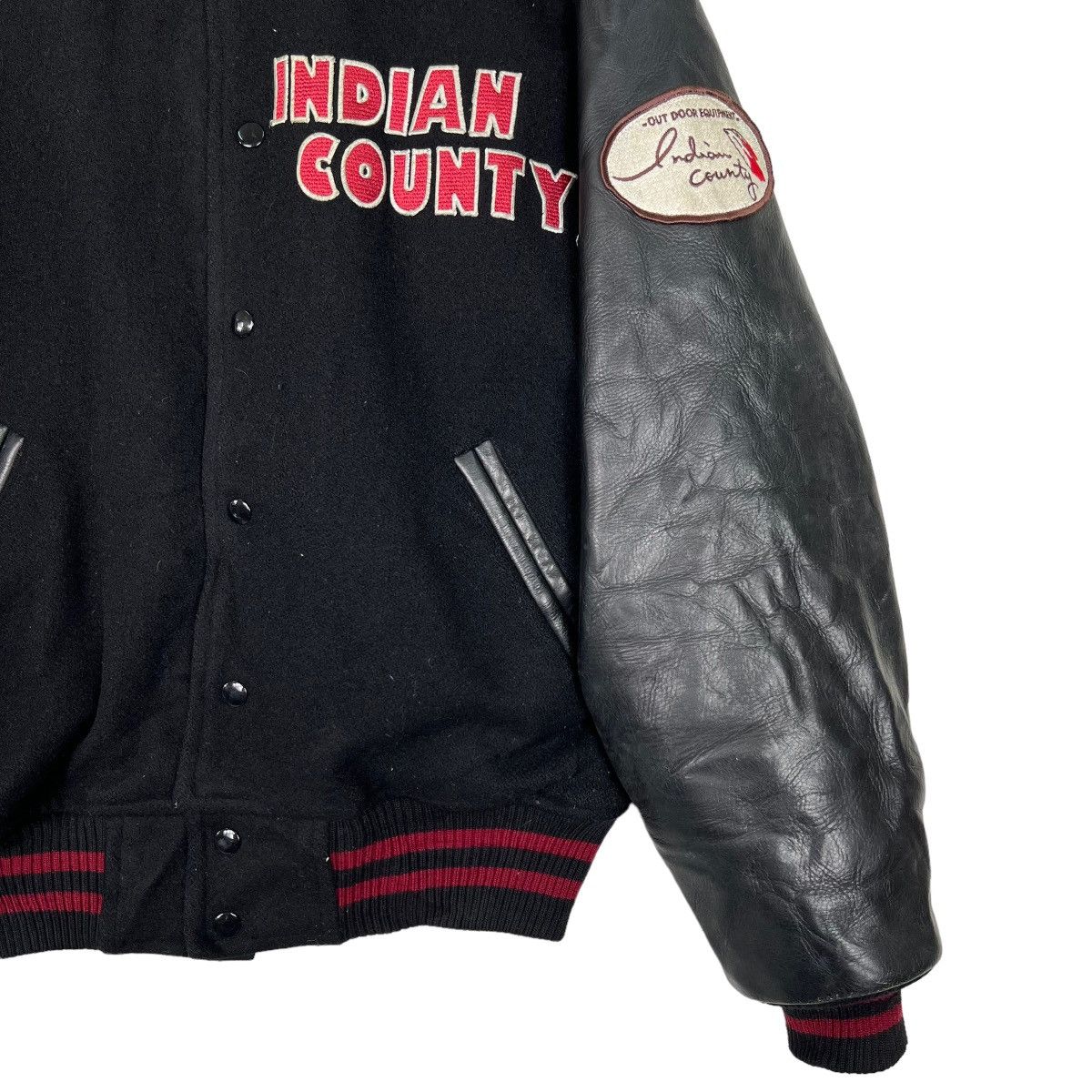 Japanese Brand 🔥 INDIAN COUNTY LEATHER MAN VARSITY BOMBER JACKET Size US L / EU 52-54 / 3 - 6 Thumbnail