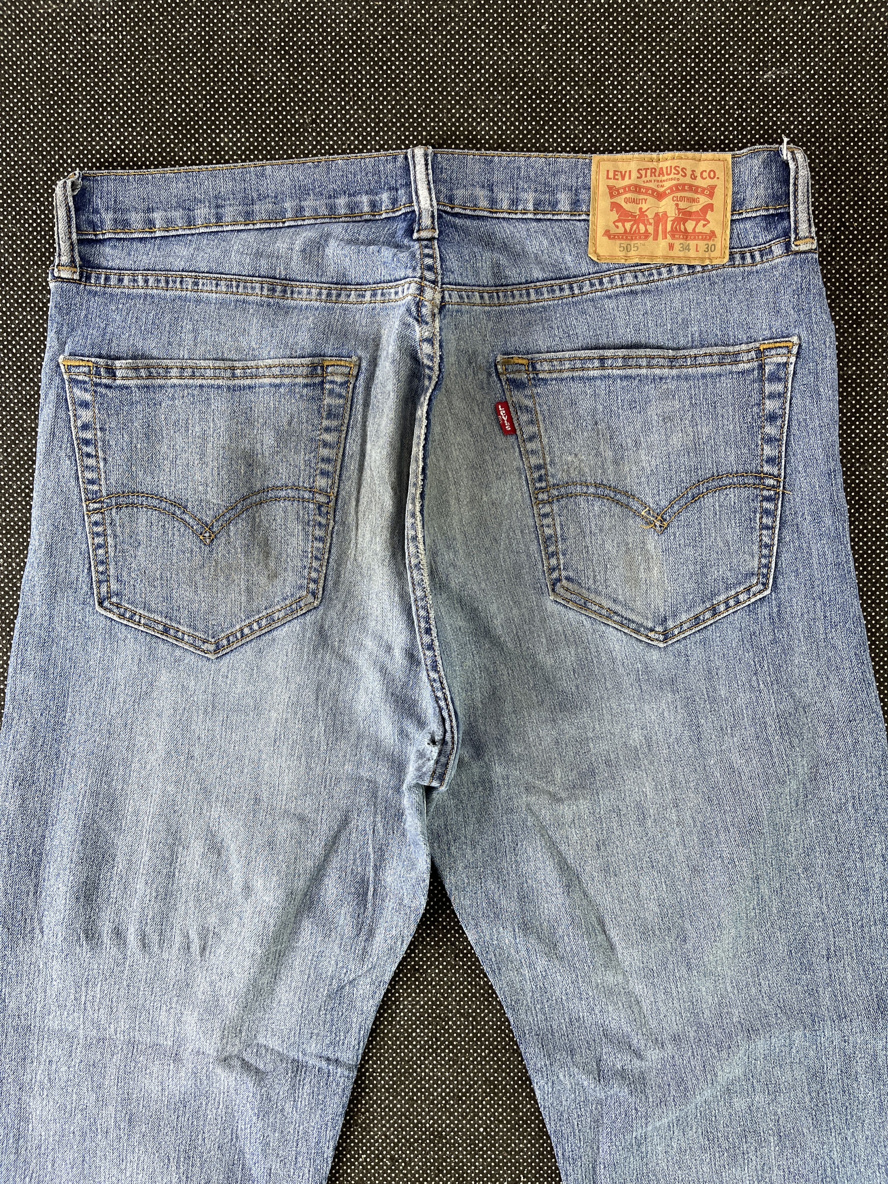 Levi's Vintage Levis 505 Faded Jeans - J328 Size US 34 / EU 50 - 4 Thumbnail
