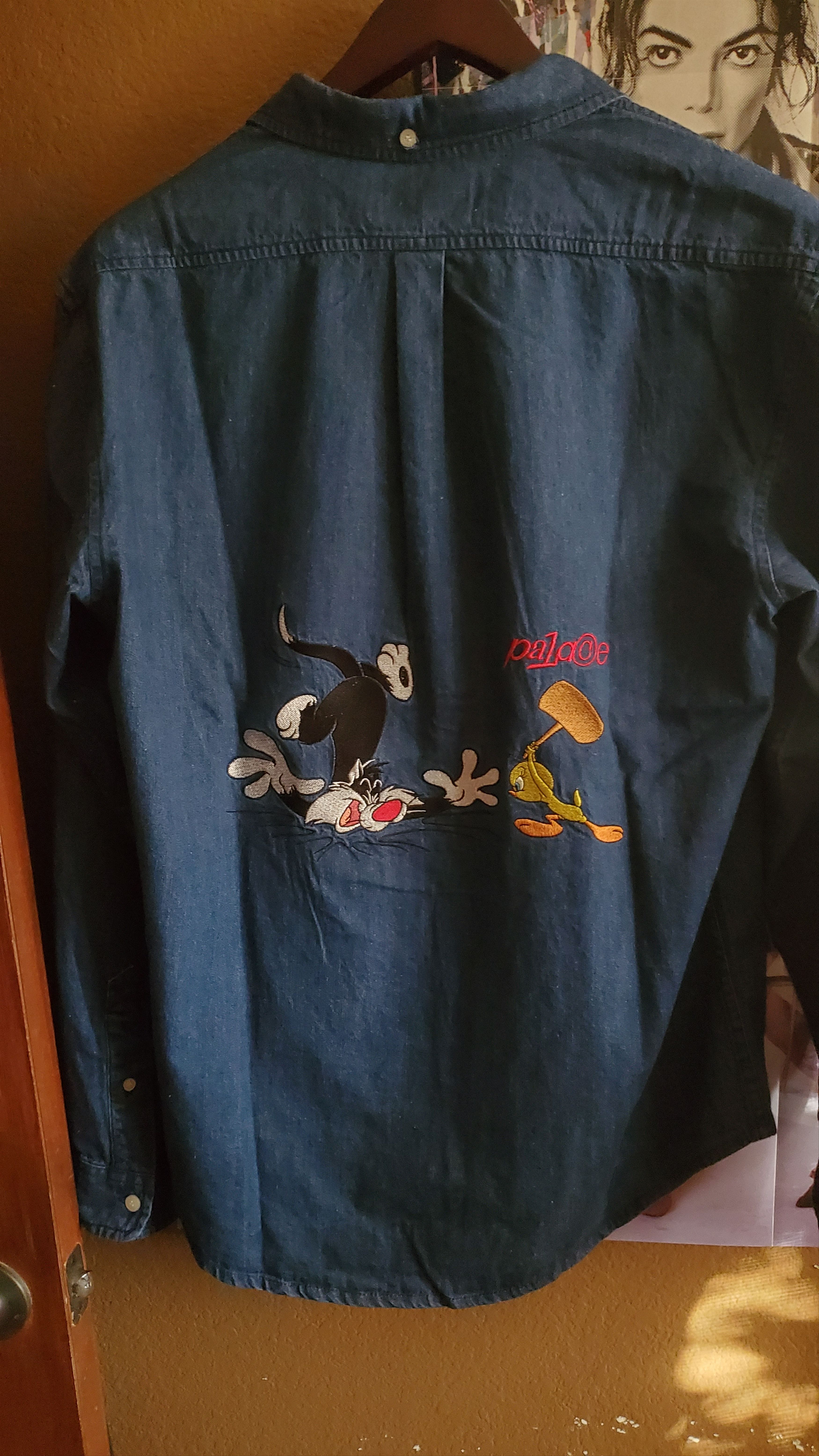 Palace 2020 Palace x Looney Tunes "Tweety P" Denim Shirt Size US L / EU 52-54 / 3 - 2 Thumbnail