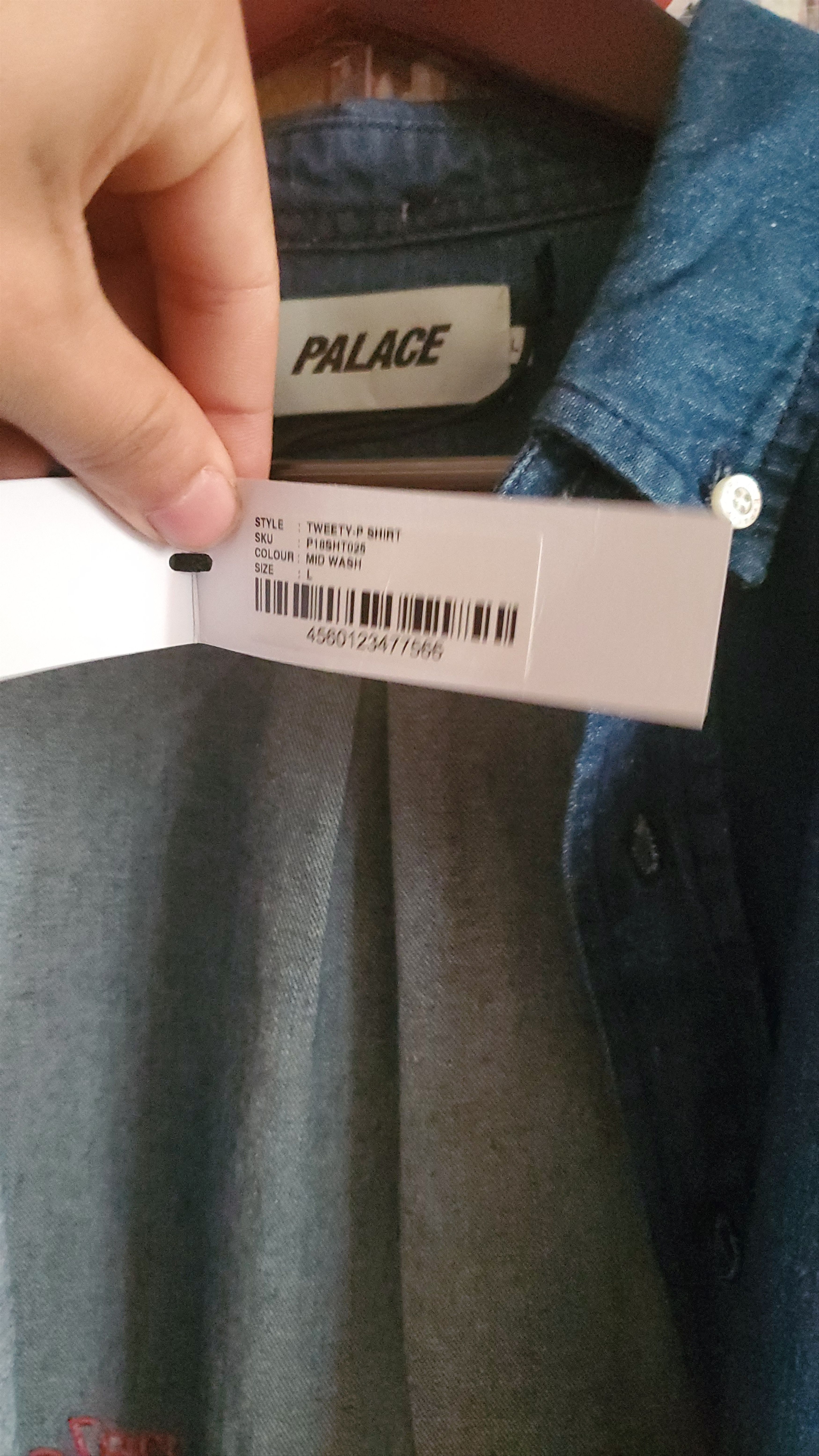 Palace 2020 Palace x Looney Tunes "Tweety P" Denim Shirt Size US L / EU 52-54 / 3 - 3 Thumbnail