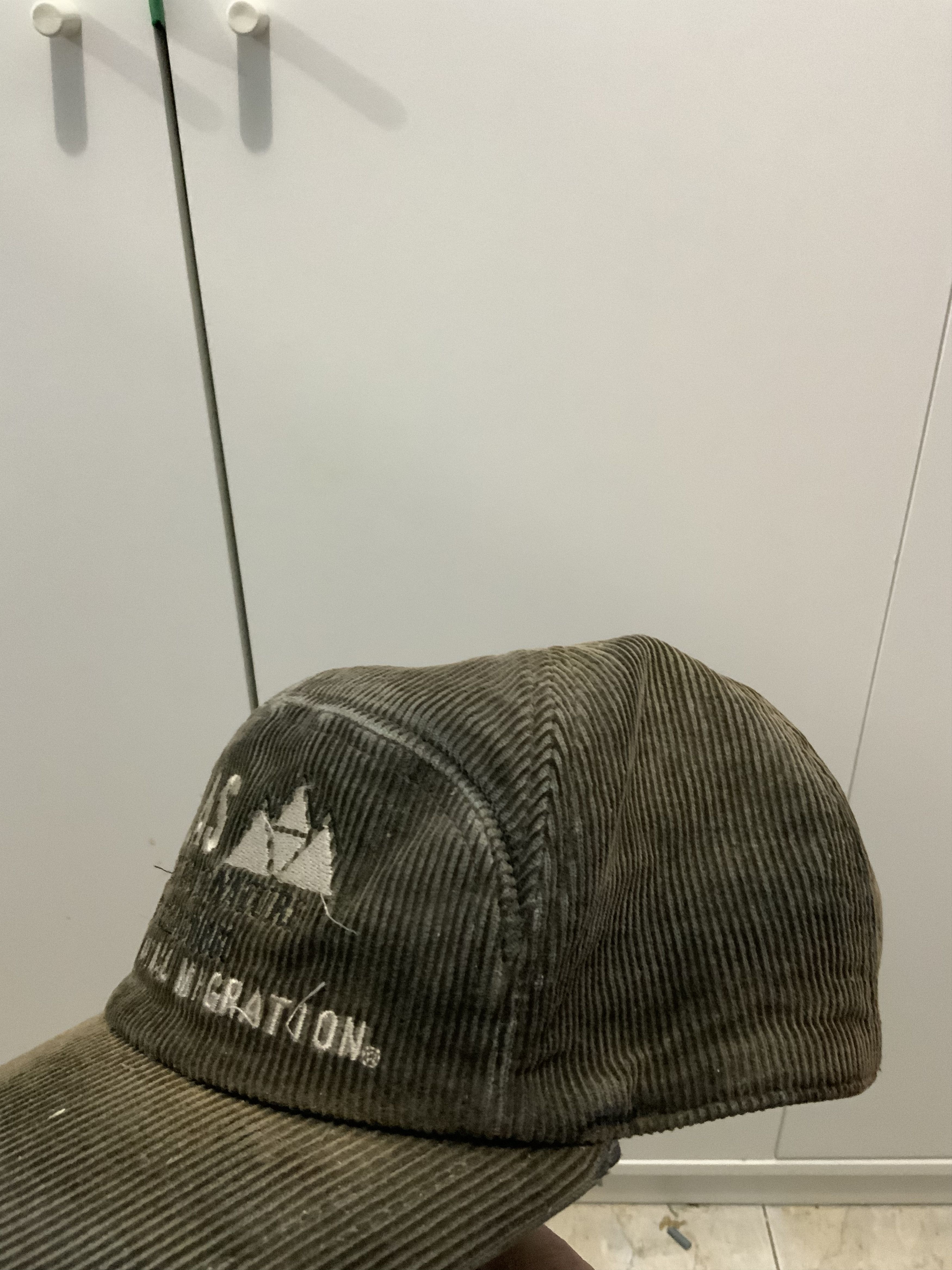 Japanese Brand Atlas of Animal Migration Corduroy Hat Cap Size ONE SIZE - 17 Thumbnail