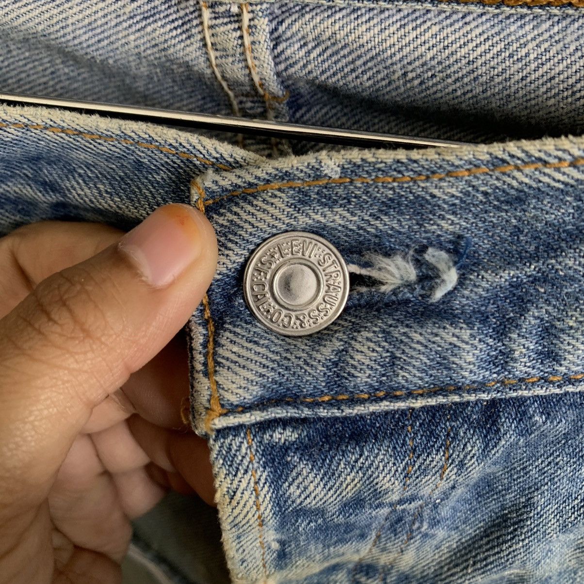 Levi's × Vintage Vintage 90’s Levis 501xx Distressed Denim Jeans Size US 35 - 5 Thumbnail