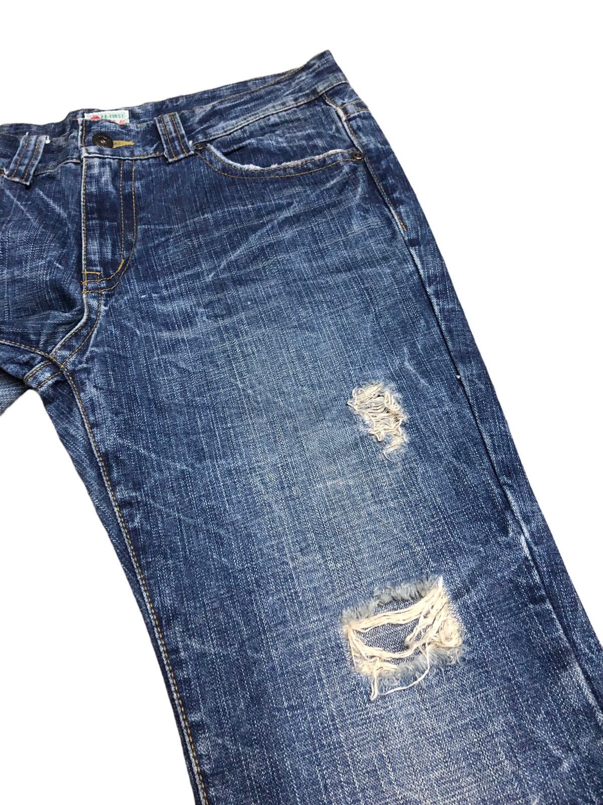Japanese Brand FLARED OZZ FIRST PINBALL DISTRESSED DENIM Size US 32 / EU 48 - 2 Thumbnail