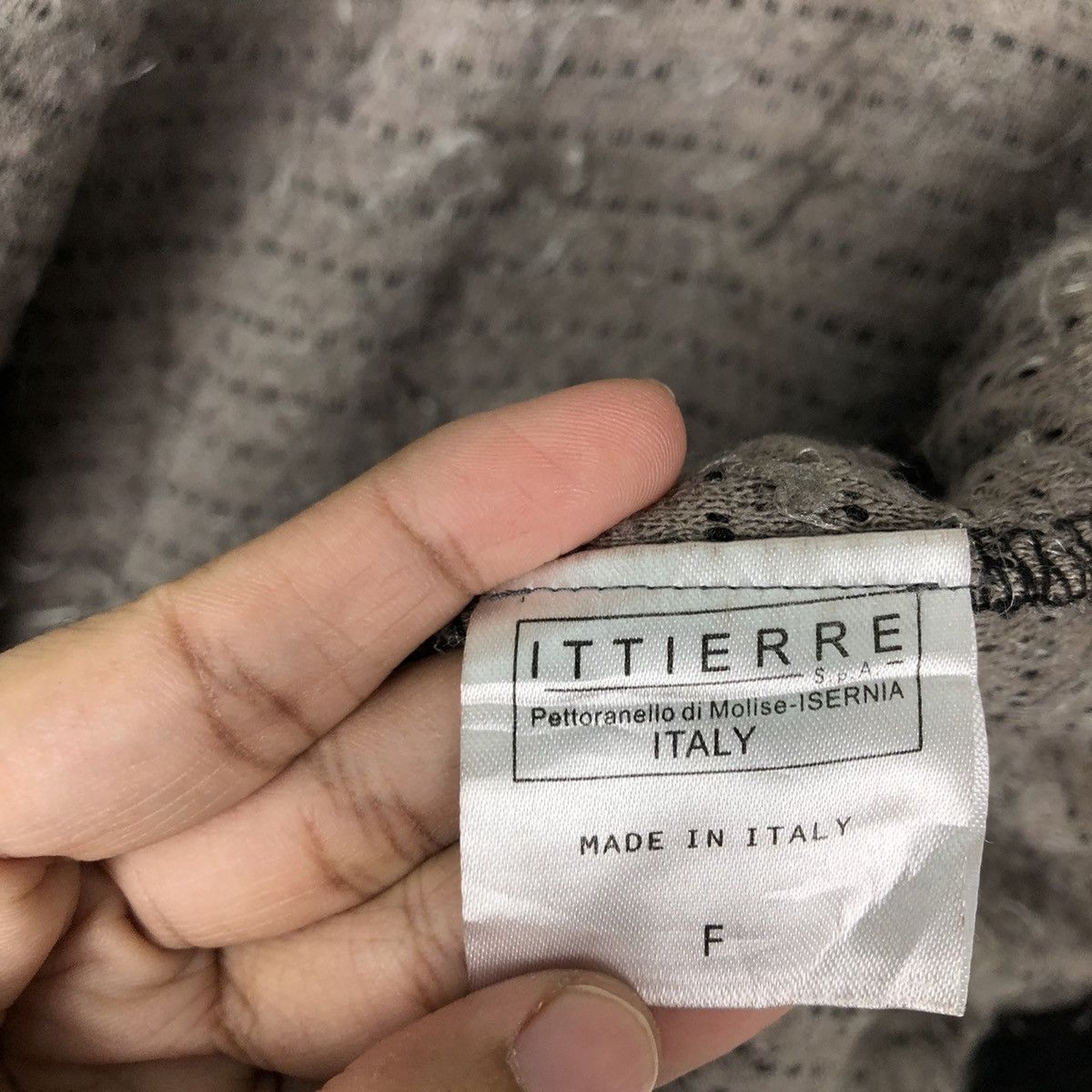 Japanese Brand VINTAGE CARDIGAN JACKET ITTIERRE MADE IN ITALY Size US M / EU 48-50 / 2 - 11 Thumbnail