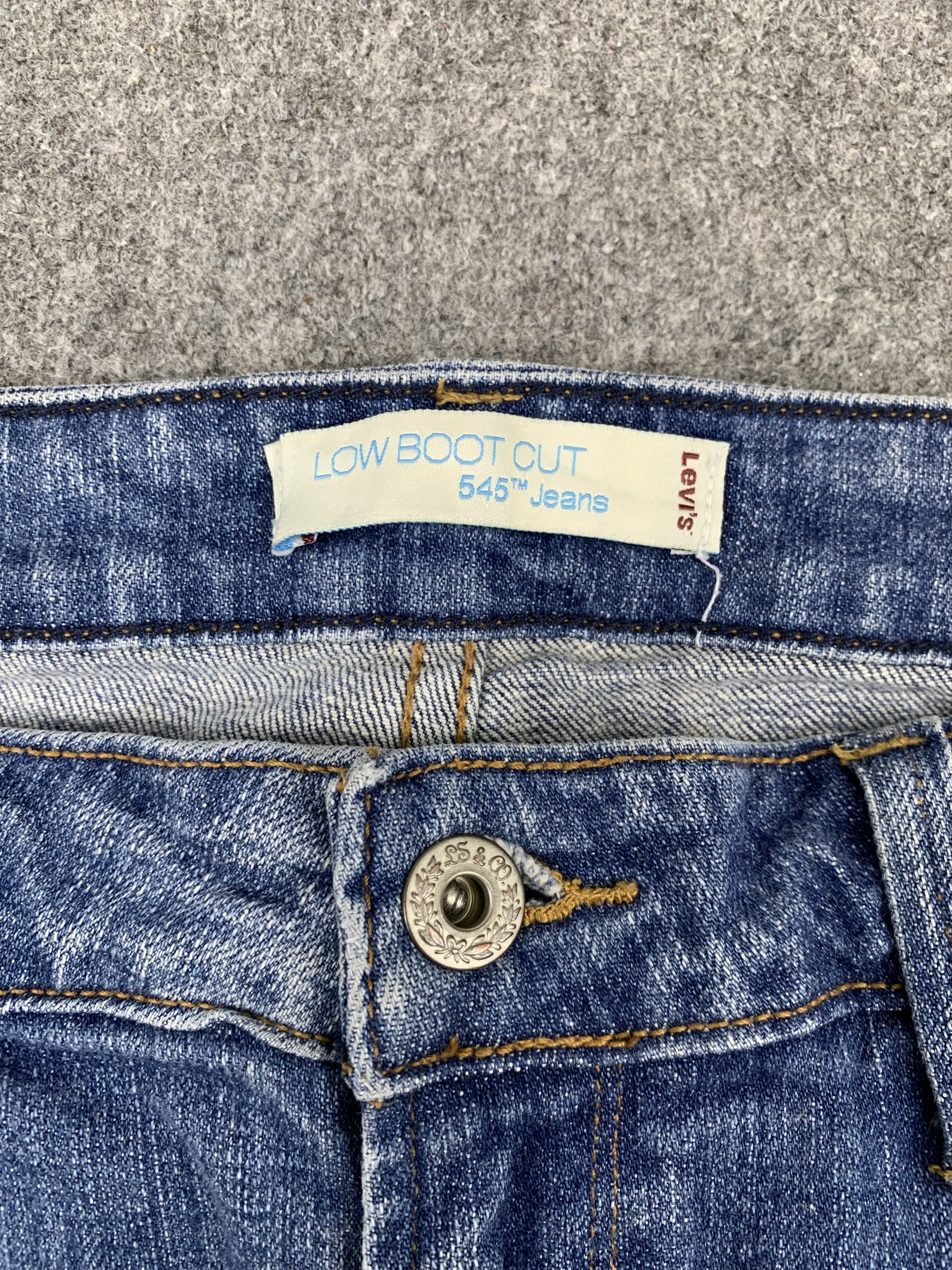 Levi's Vintage Levis 545 Flared Bootcut Jeans DP1882 Size US 33 - 6 Thumbnail