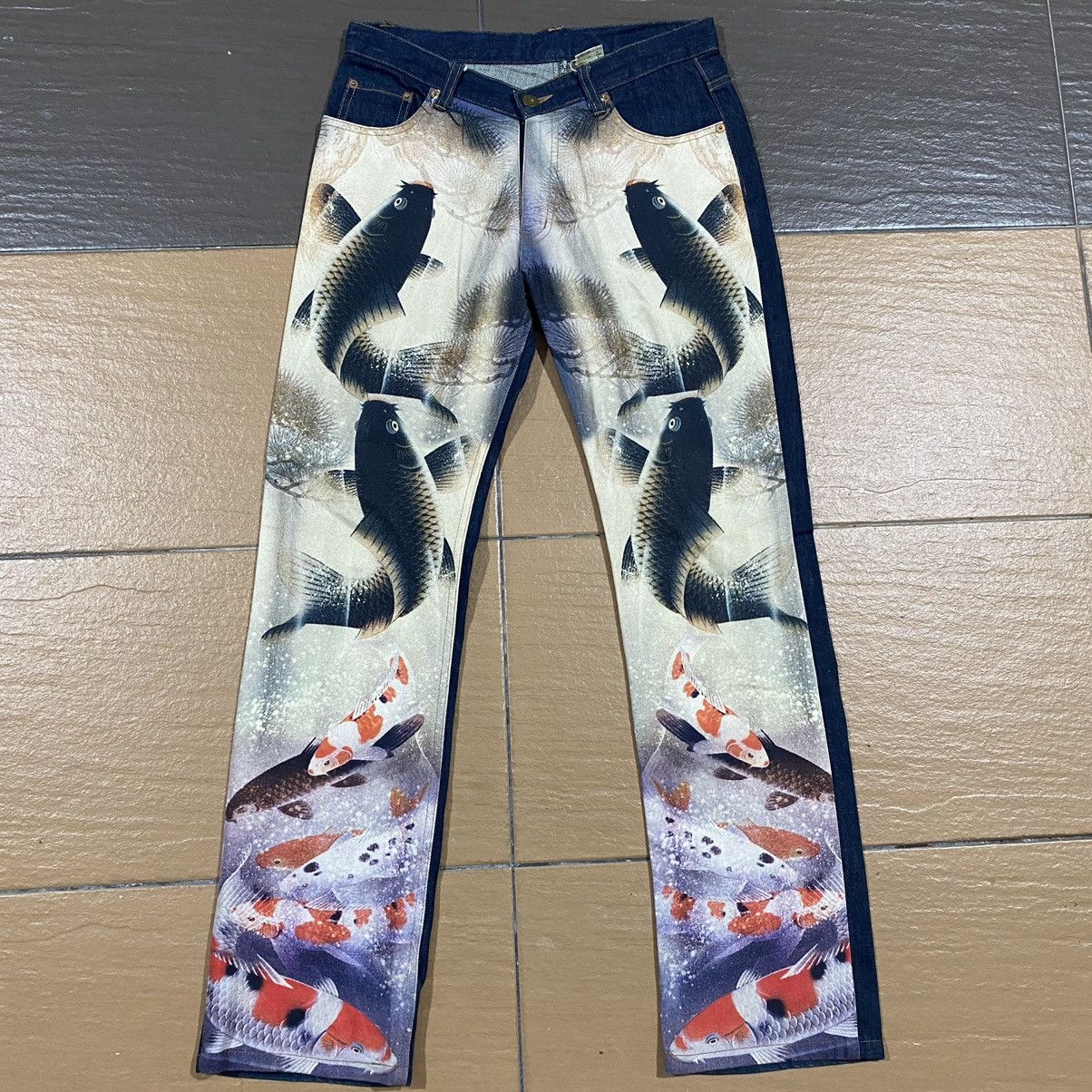 Japanese Brand Japanese Brand CASSOPI Denim Fish Koi Printed Full Print Size US 28 / EU 44 - 3 Thumbnail
