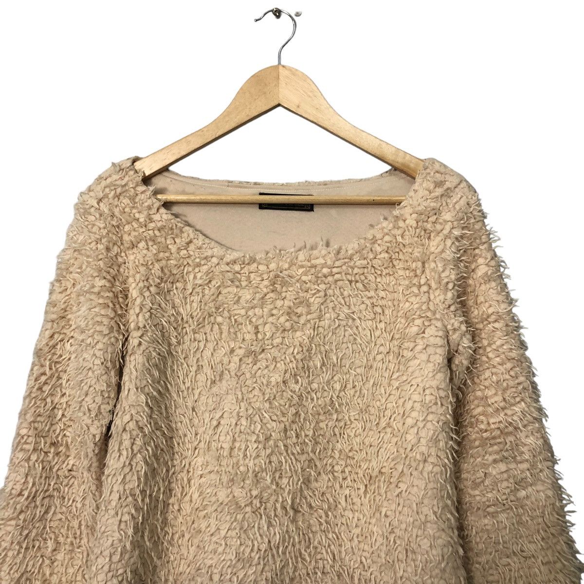 Japanese Brand Vintage Cecil McBee Soft Fur Crop Tops Size S / US 4 / IT 40 - 4 Thumbnail
