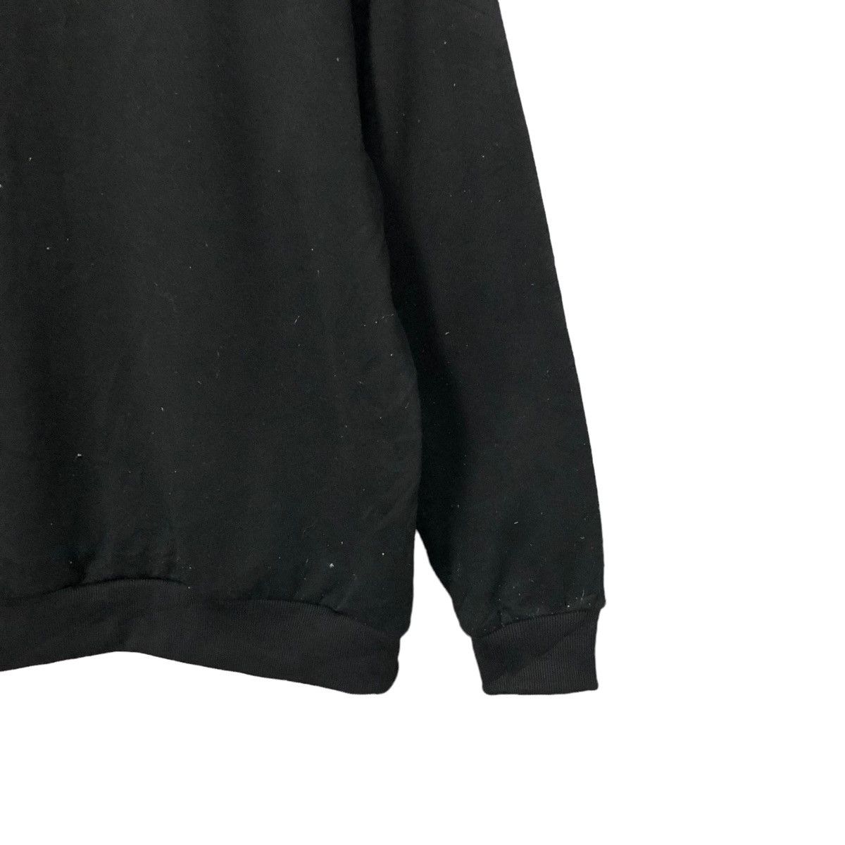 Japanese Brand Vintage Third Row Crewneck Big Logo Sweatshirt Size US M / EU 48-50 / 2 - 6 Thumbnail