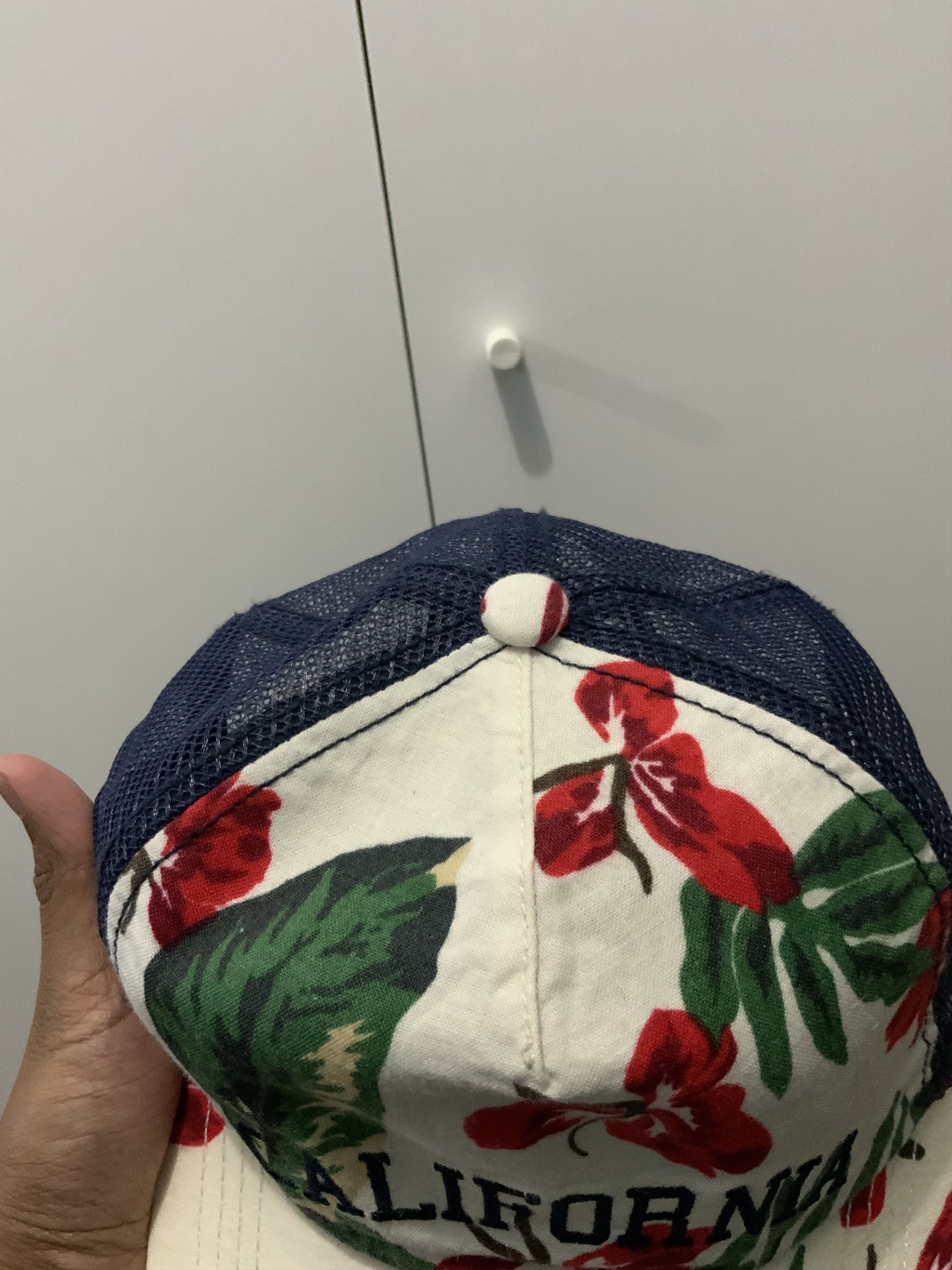 Japanese Brand California Flower Trucker Hat Cap Size ONE SIZE - 14 Thumbnail