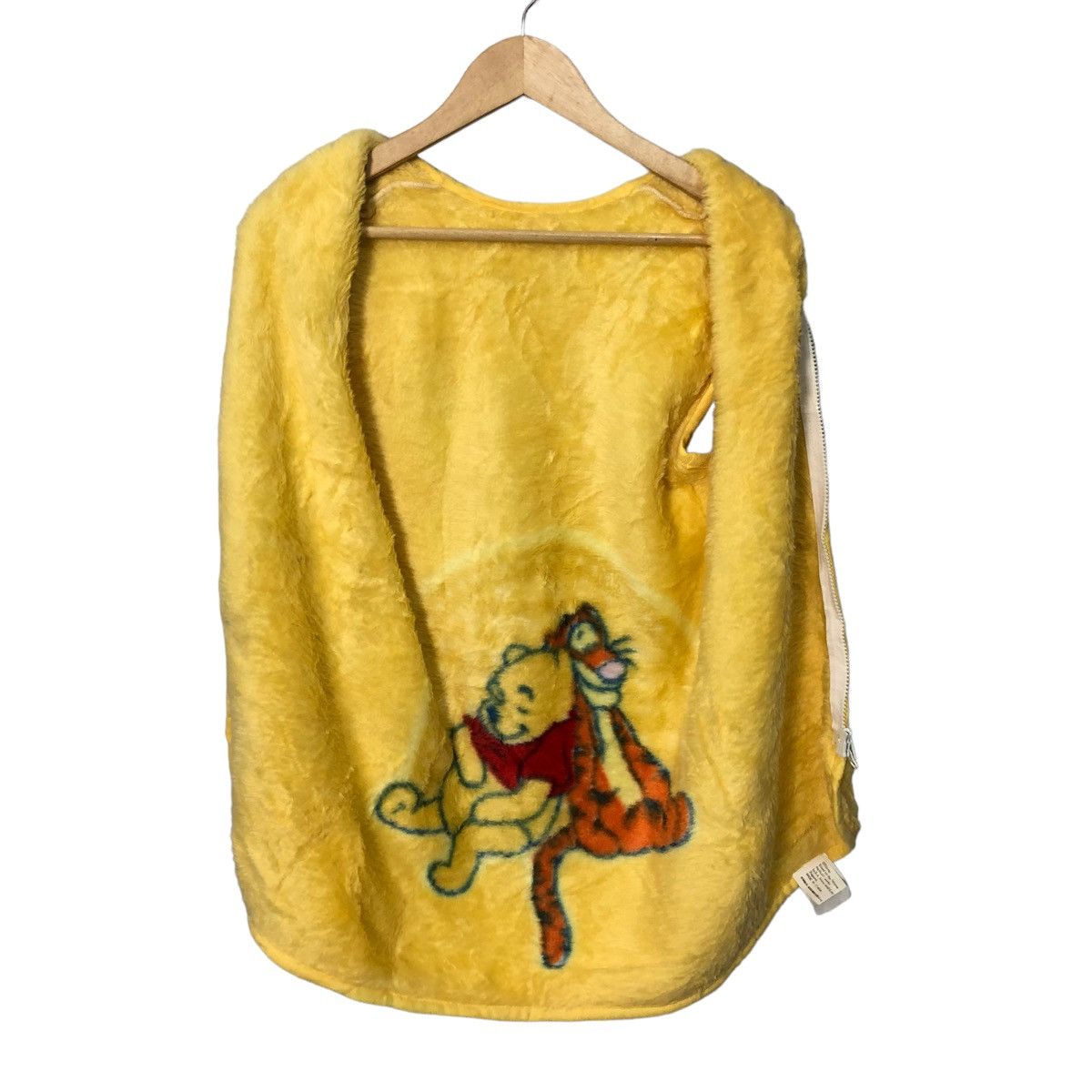Disney Vintage Disney Winnie The Pooh Big Logo Sleeveless Vest Size S / US 4 / IT 40 - 7 Thumbnail