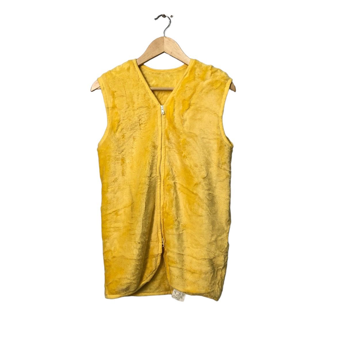 Disney Vintage Disney Winnie The Pooh Big Logo Sleeveless Vest Size S / US 4 / IT 40 - 4 Thumbnail