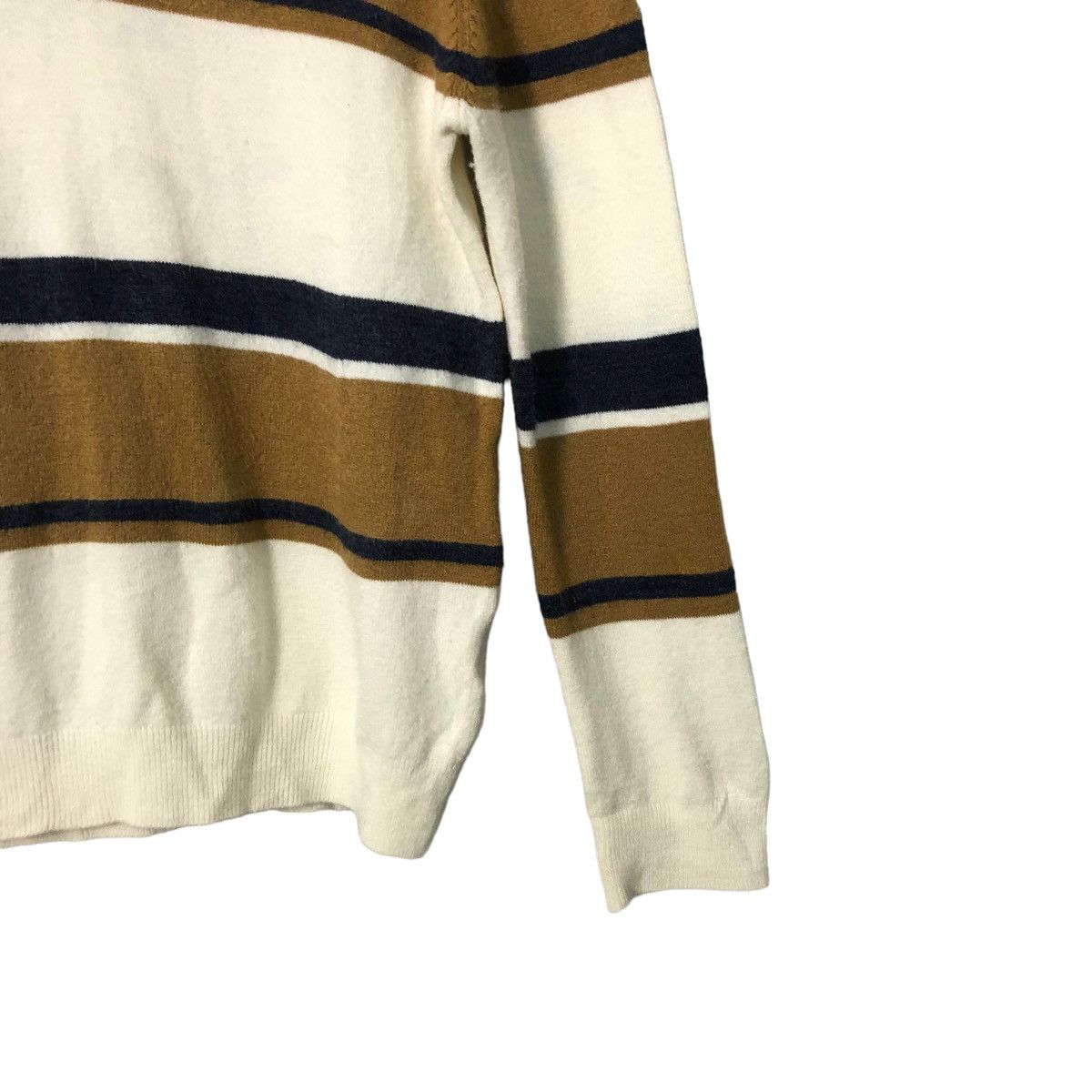 Aran Isles Knitwear Vintage Ozoc V Neck Striped Knitwear Sweater Jumper Size S / US 4 / IT 40 - 2 Thumbnail