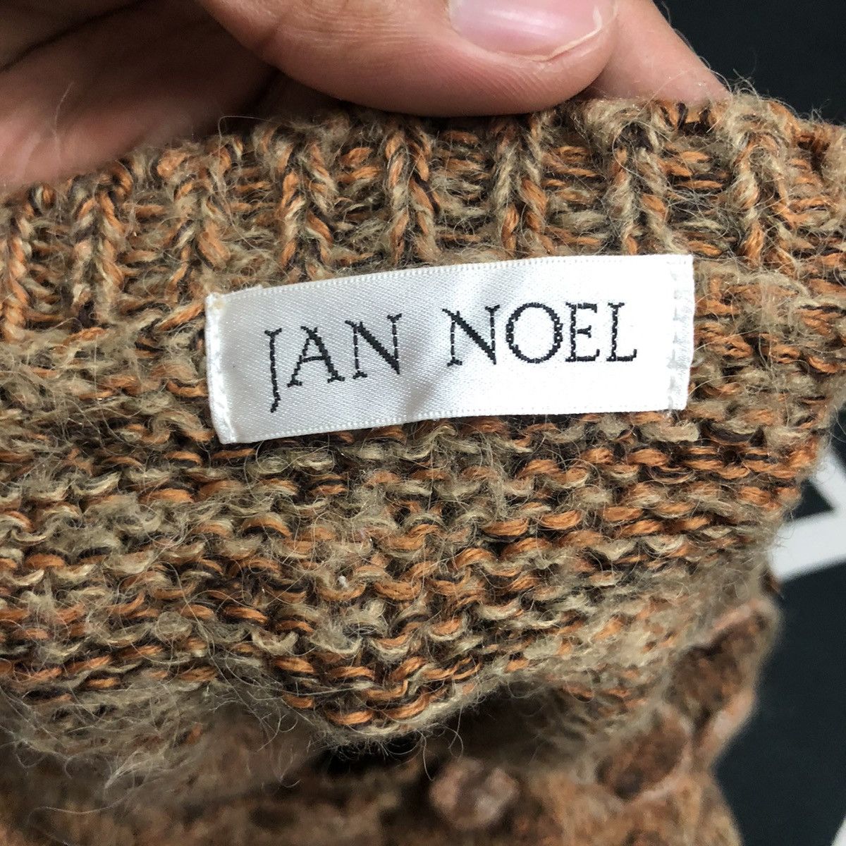 Aran Isles Knitwear Vintage Jan Noel Button Ups Short Sleeve Knitwear Top Size S / US 4 / IT 40 - 7 Thumbnail