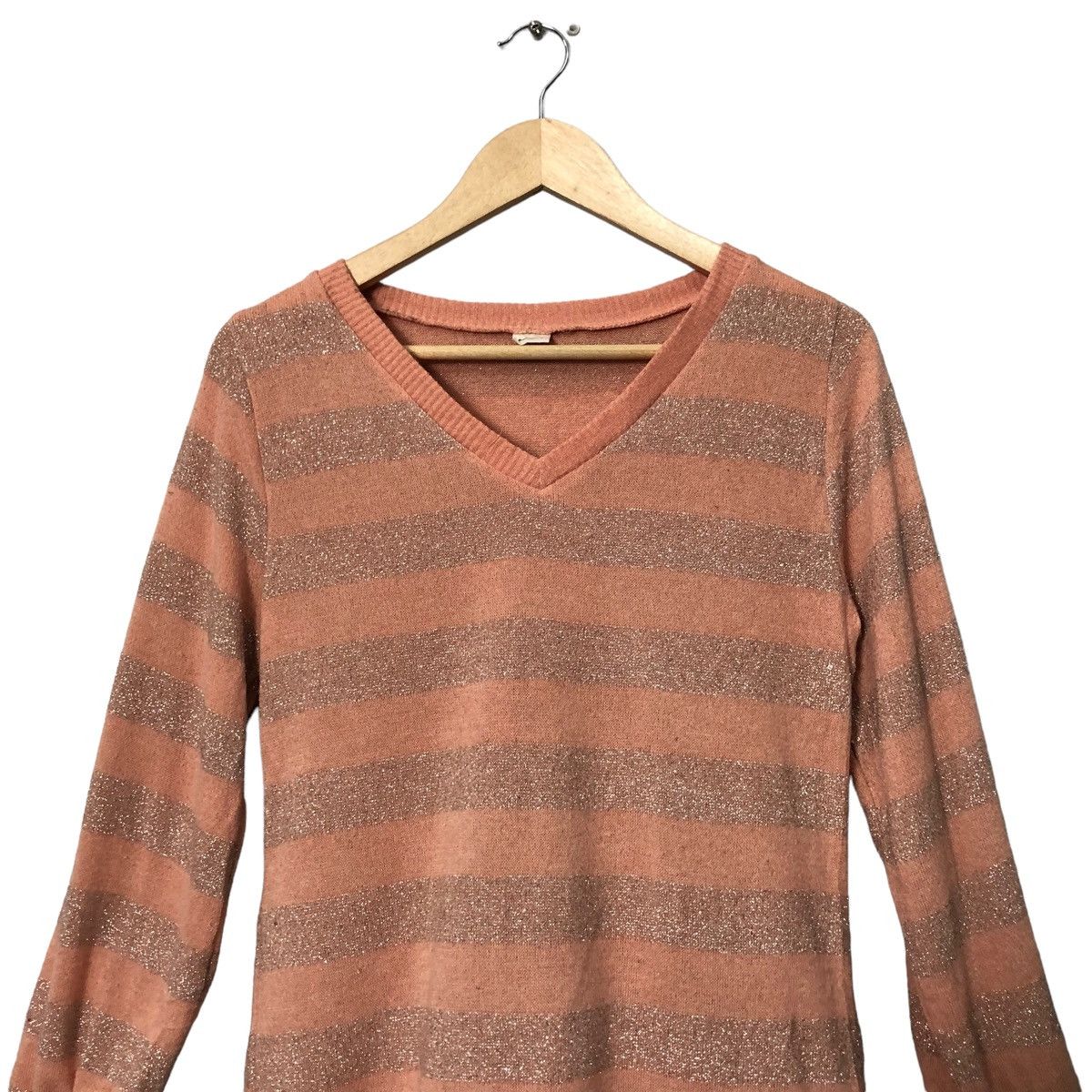 Aran Isles Knitwear Vintage Amourire V Neck Knitwear Sweater Jumper Size XS / US 0-2 / IT 36-38 - 4 Thumbnail