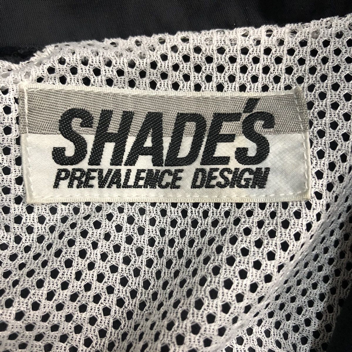 Japanese Brand Vintage Shades Prevalence Design Spell Big Logo Nylon Jacket Size US L / EU 52-54 / 3 - 11 Thumbnail
