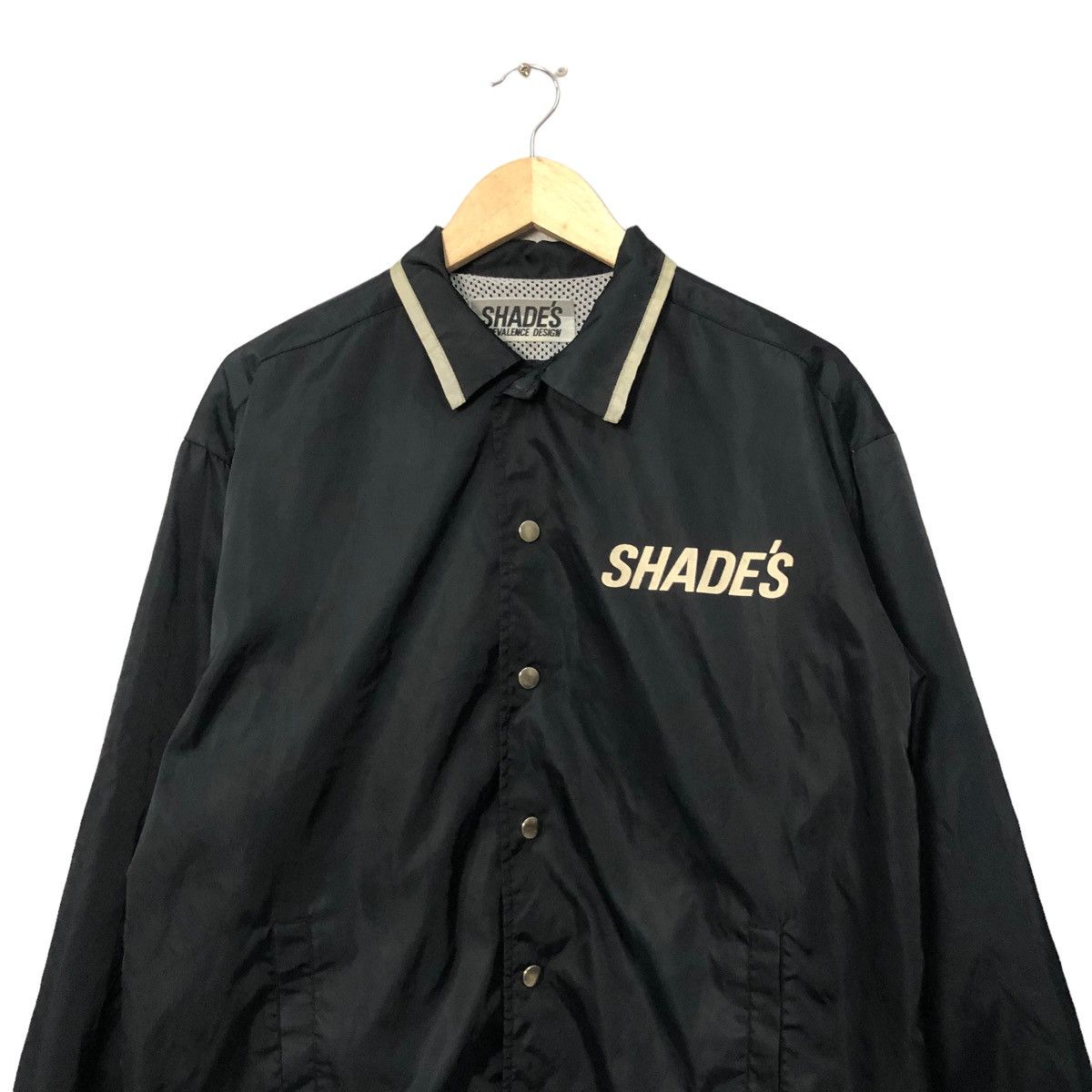 Japanese Brand Vintage Shades Prevalence Design Spell Big Logo Nylon Jacket Size US L / EU 52-54 / 3 - 5 Thumbnail