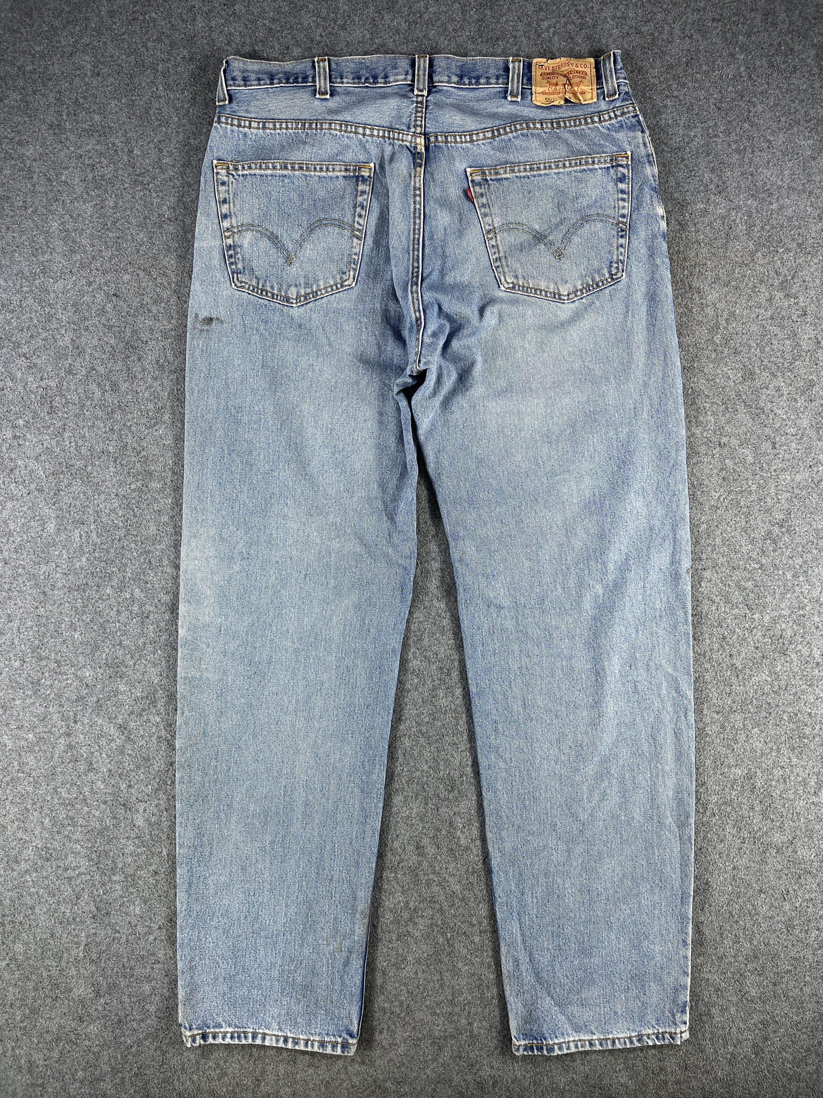 Levi's Dirty Wash Vintage Levis 550 Jeans - J212 Size US 40 / EU 56 - 2 Thumbnail