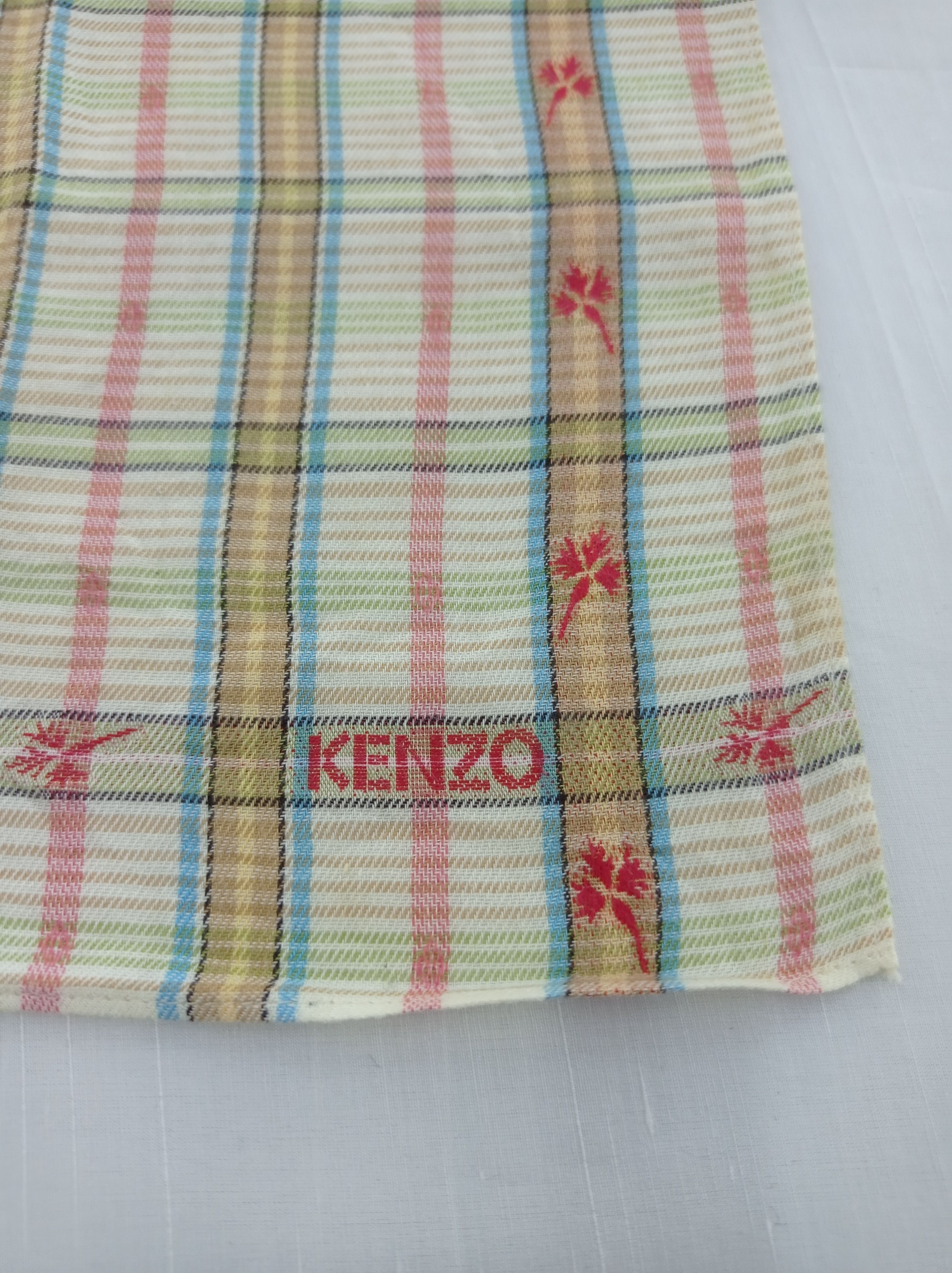 Kenzo × Vintage Vintage Kenzo Handkerchief / Neckwear / Bandana Size ONE SIZE - 4 Thumbnail