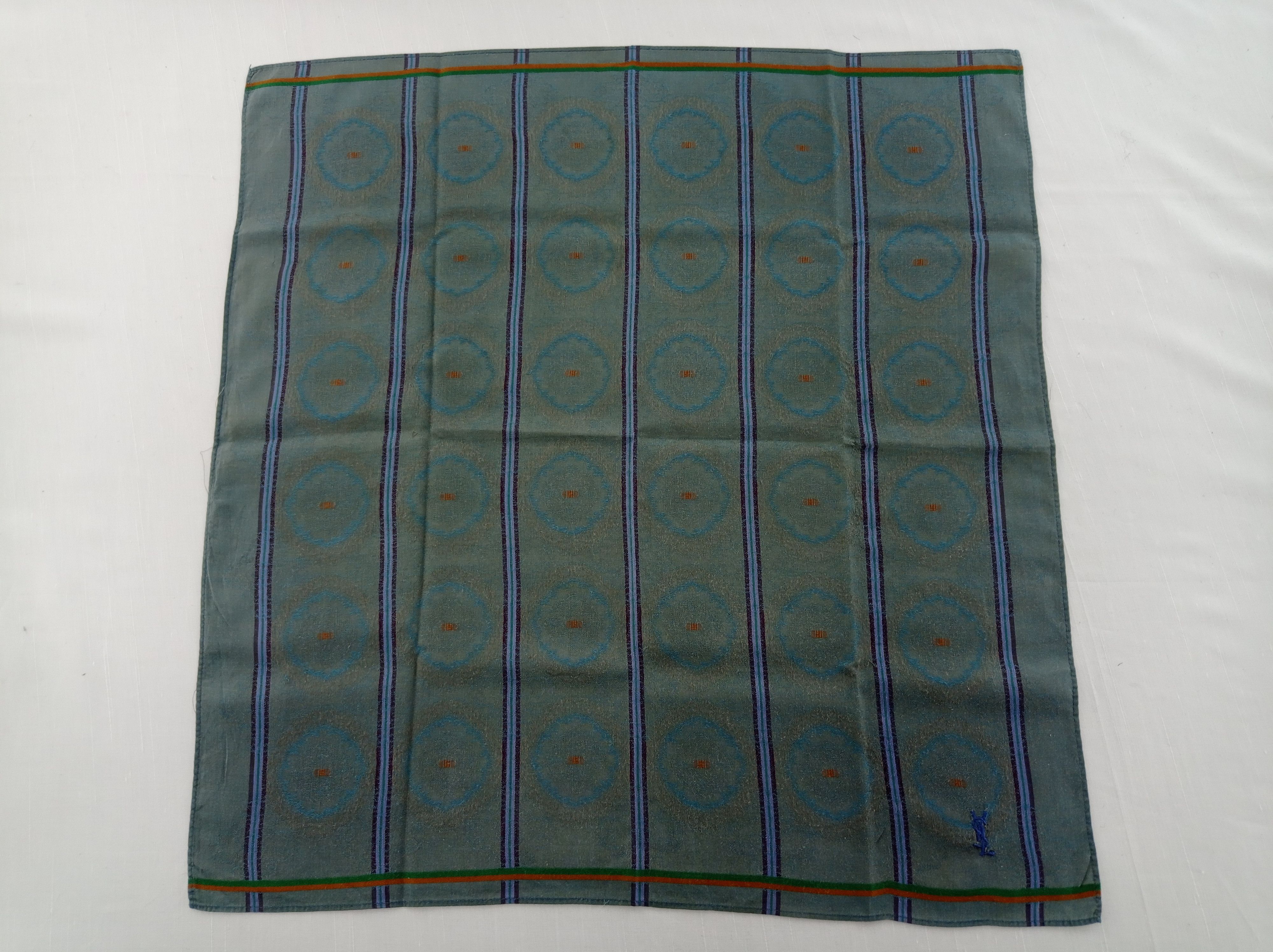 Vintage × Yves Saint Laurent Vintage Yves Saint Laurent Handkerchief / Neckwear / Bandana Size ONE SIZE - 3 Thumbnail