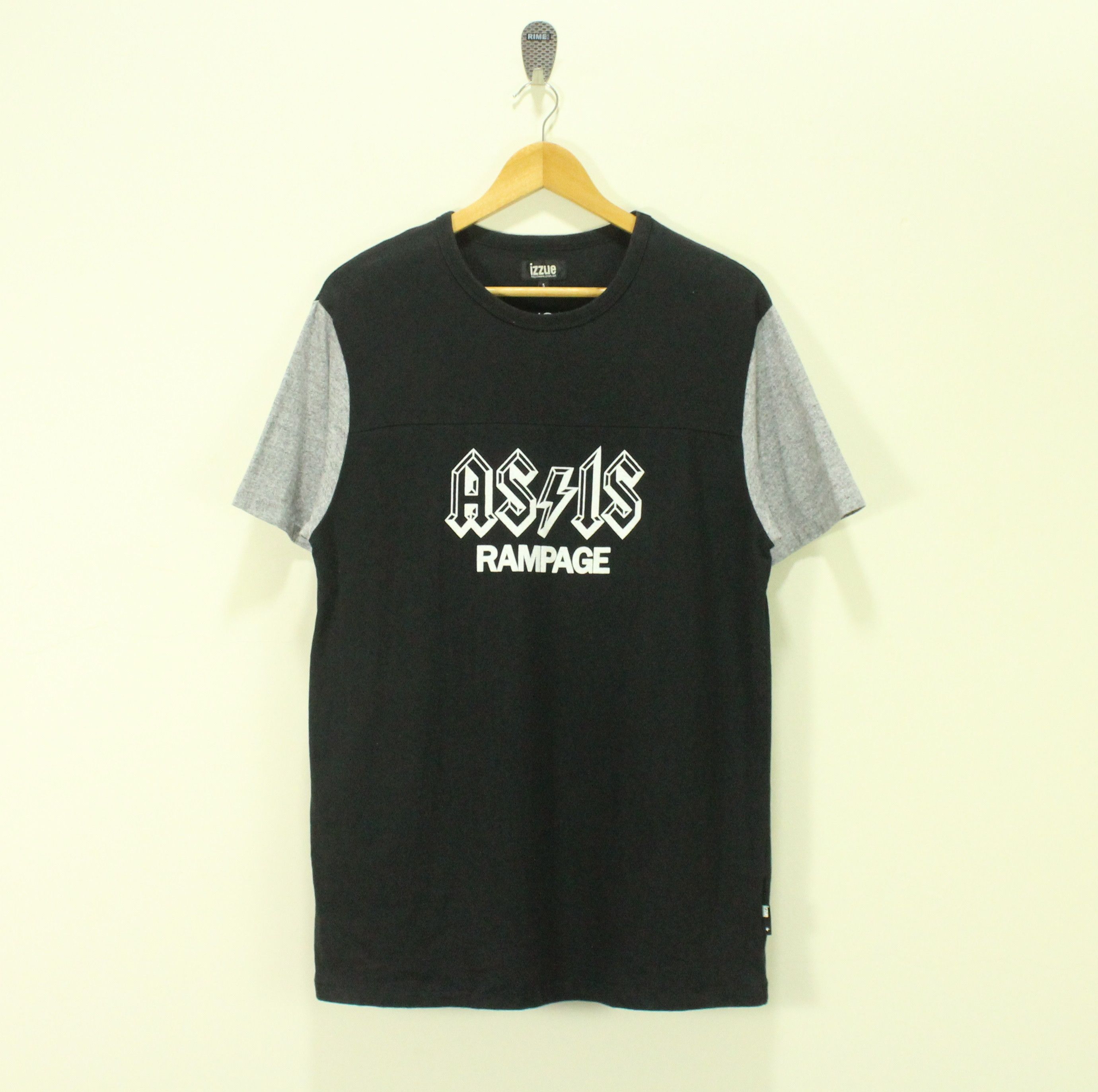 Band Tees × Japanese Brand × izzue IZZUE T Shirt Printed Embroidered Motif Black Flag Nirvana Size US L / EU 52-54 / 3 - 3 Thumbnail
