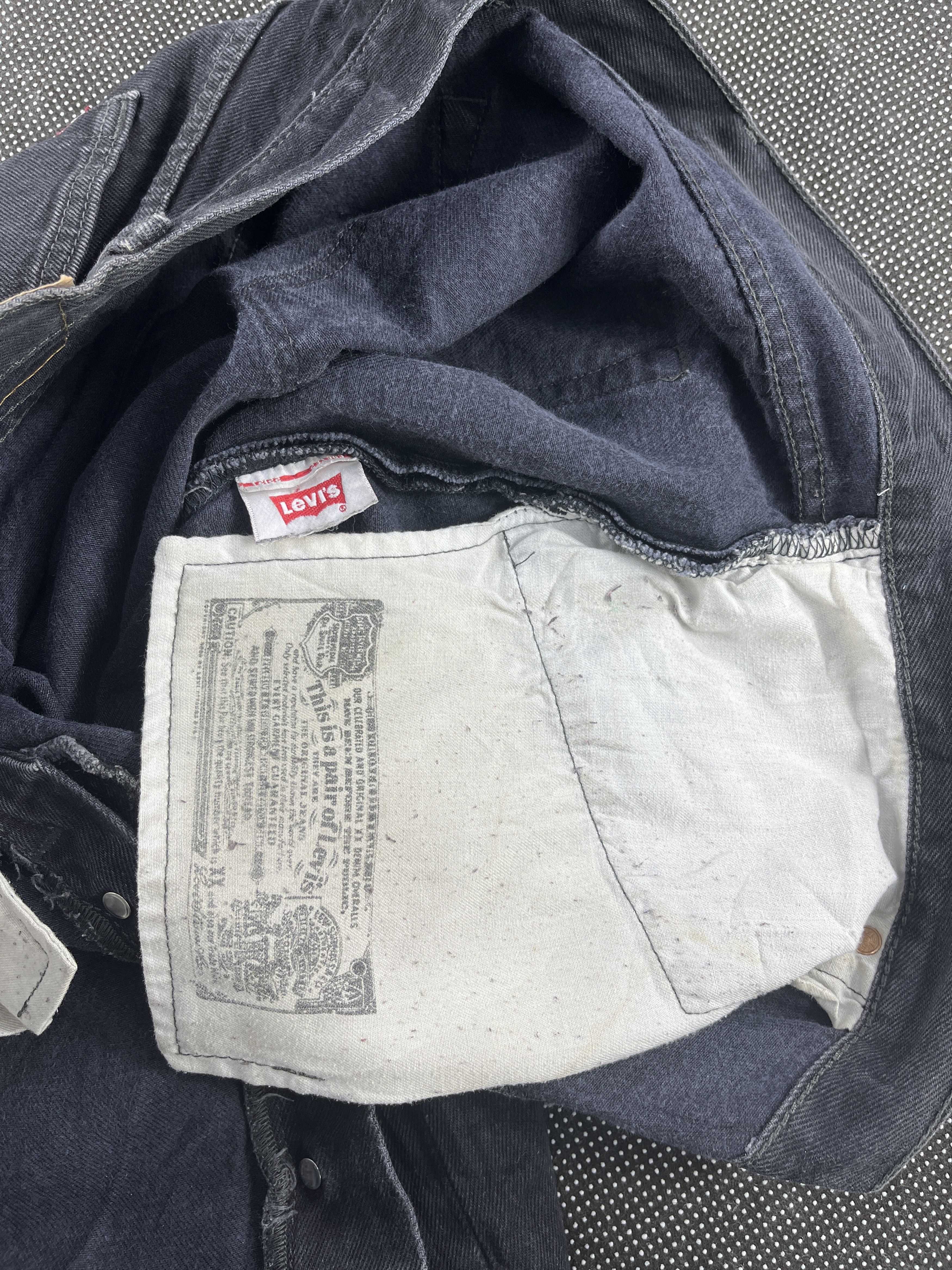 Levi's × Vintage Vintage Levis 501 Jeans Black Denim - J019 Size US 44 / EU 60 - 9 Thumbnail