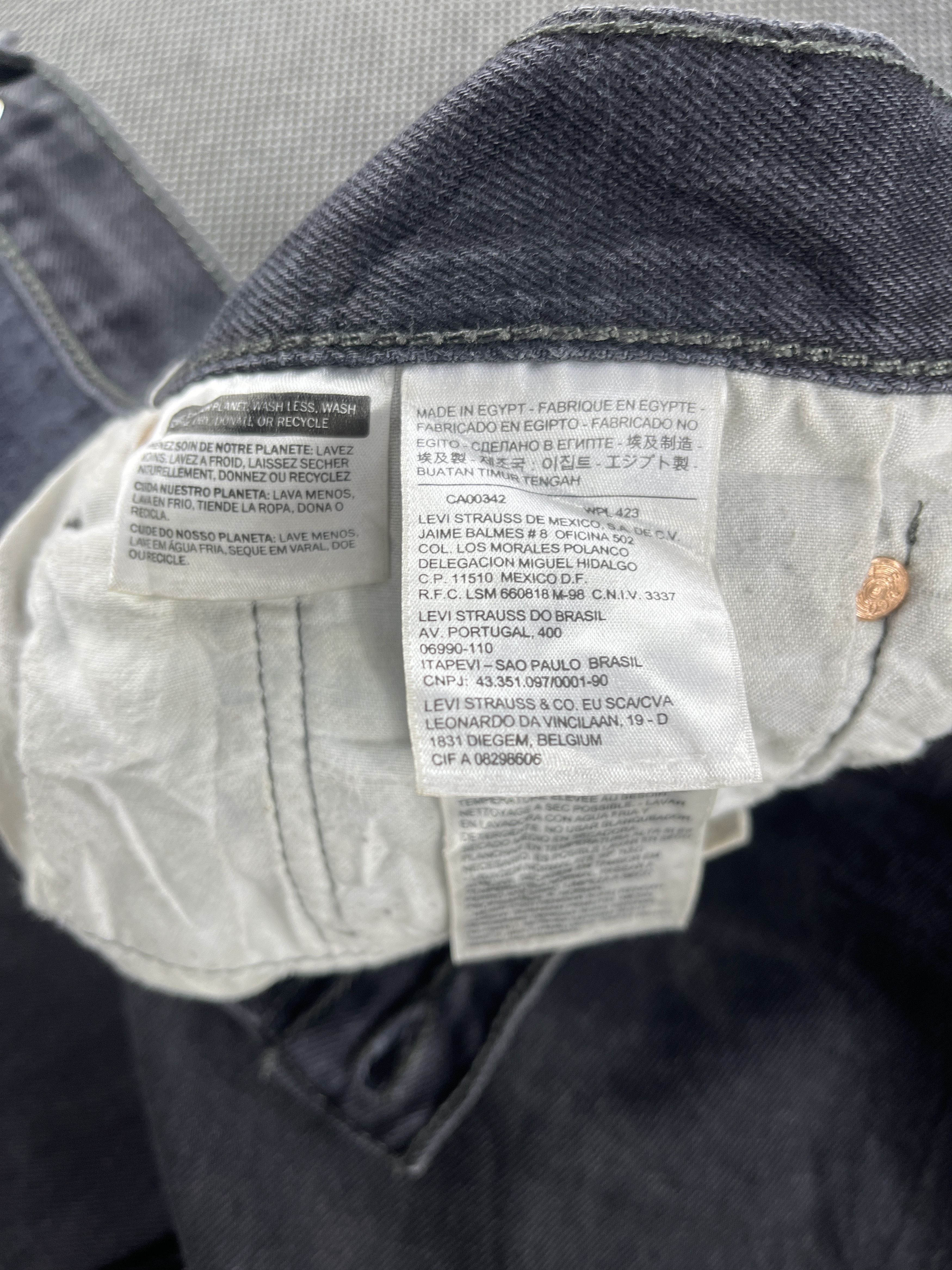 Levi's × Vintage Vintage Levis 501 Jeans Black Denim - J019 Size US 44 / EU 60 - 7 Thumbnail