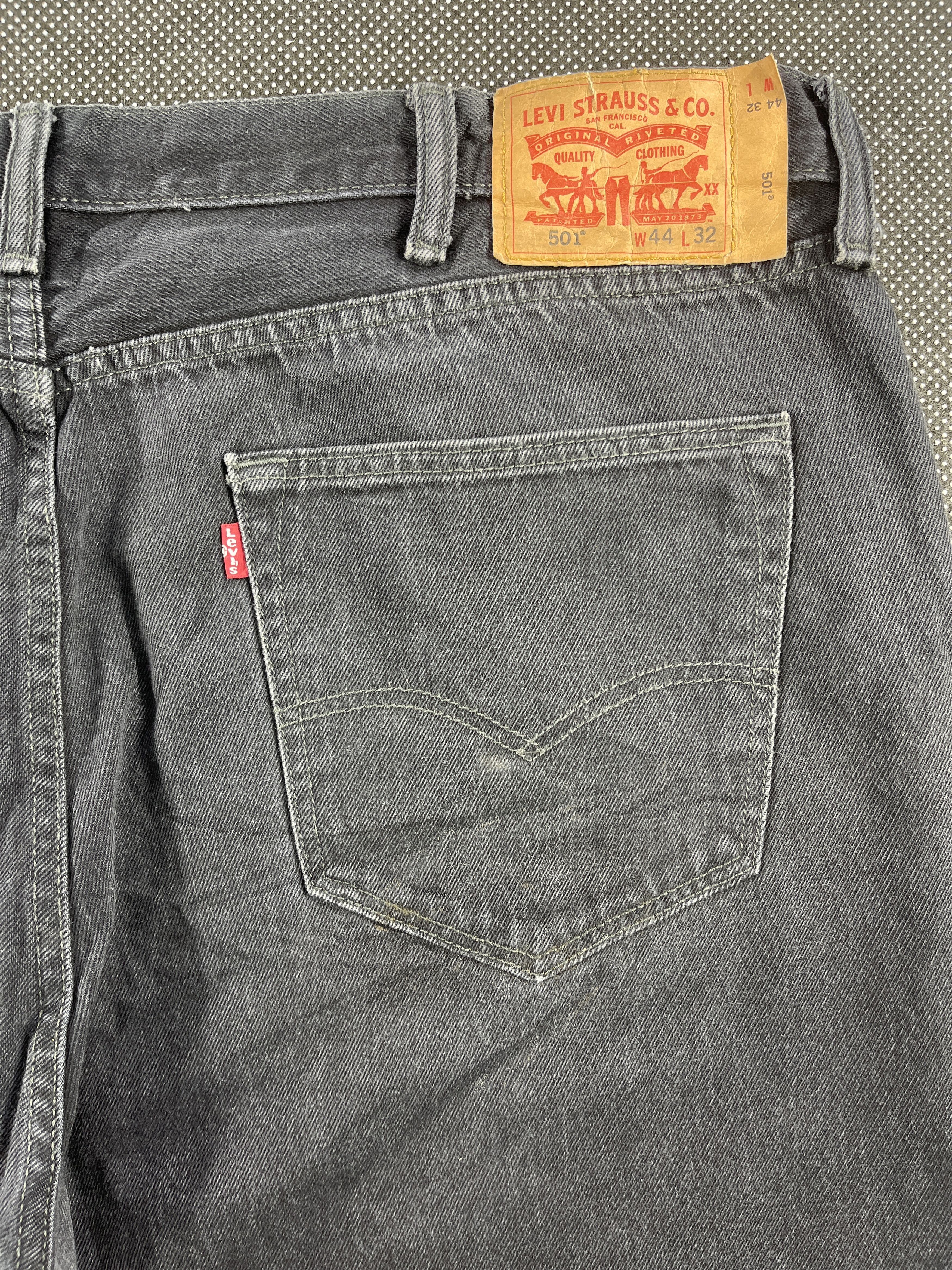 Levi's × Vintage Vintage Levis 501 Jeans Black Denim - J019 Size US 44 / EU 60 - 10 Thumbnail