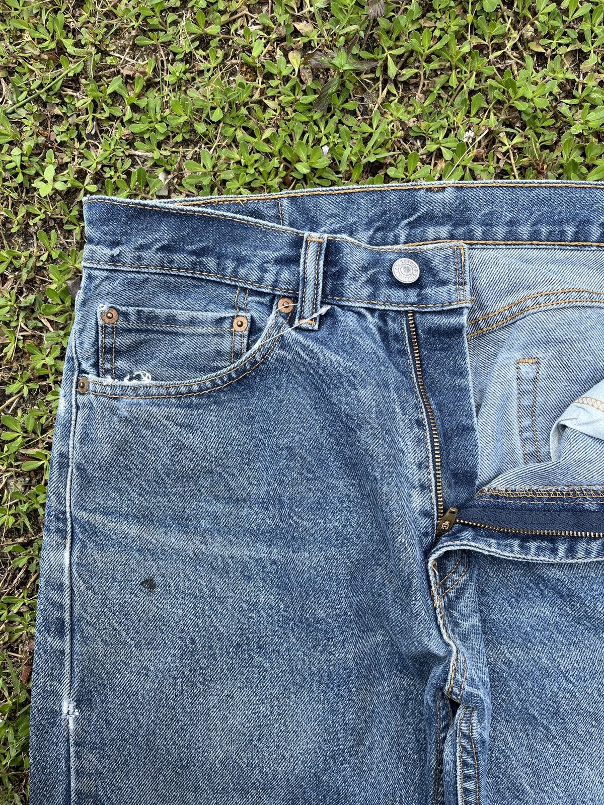 Levi's Vintage Levis 505 Stone Wash Jeans - J030 Size US 32 / EU 48 - 5 Thumbnail