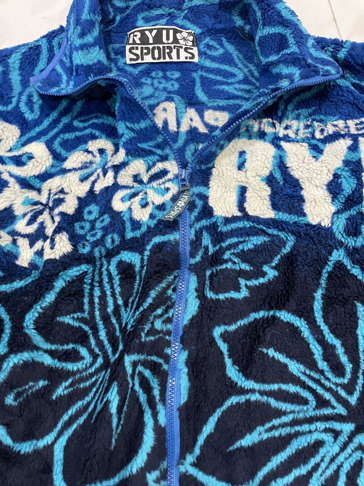 Vintage Snow paradise RYU SPORTS Shore Breeze Vintage big logo mens Size US XL / EU 56 / 4 - 6 Thumbnail