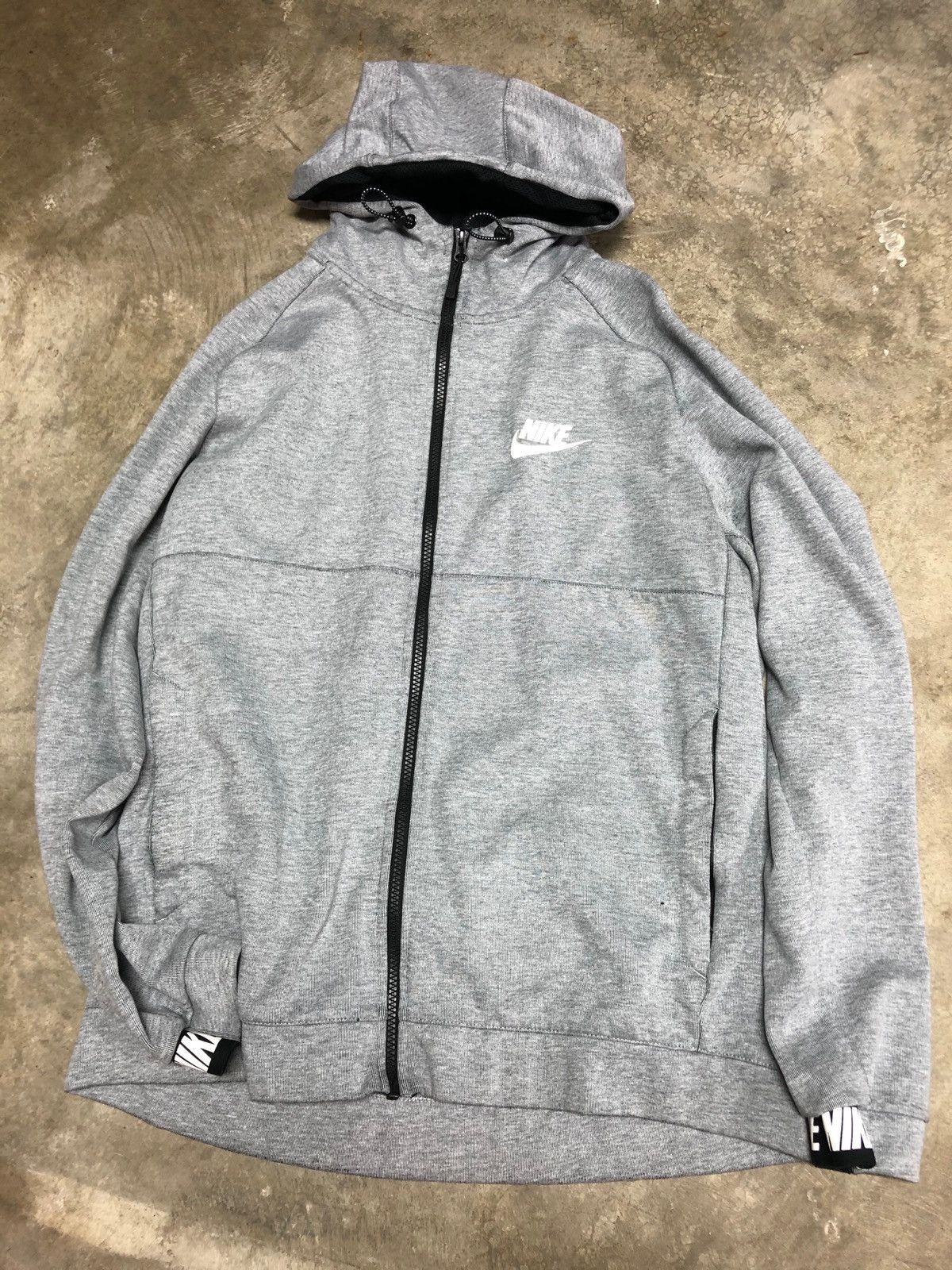 Nike Nike Tech Hoodie Size US L / EU 52-54 / 3 - 1 Thumbnail